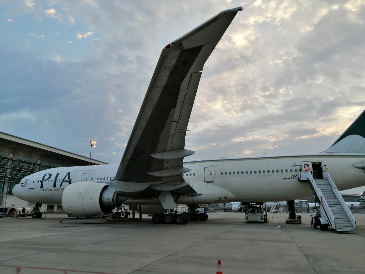 空難調查報告指出，巴基斯坦國內3成民航機機師飛行執照是假的、根本就沒有執飛資格。（翻攝自PIA推特）