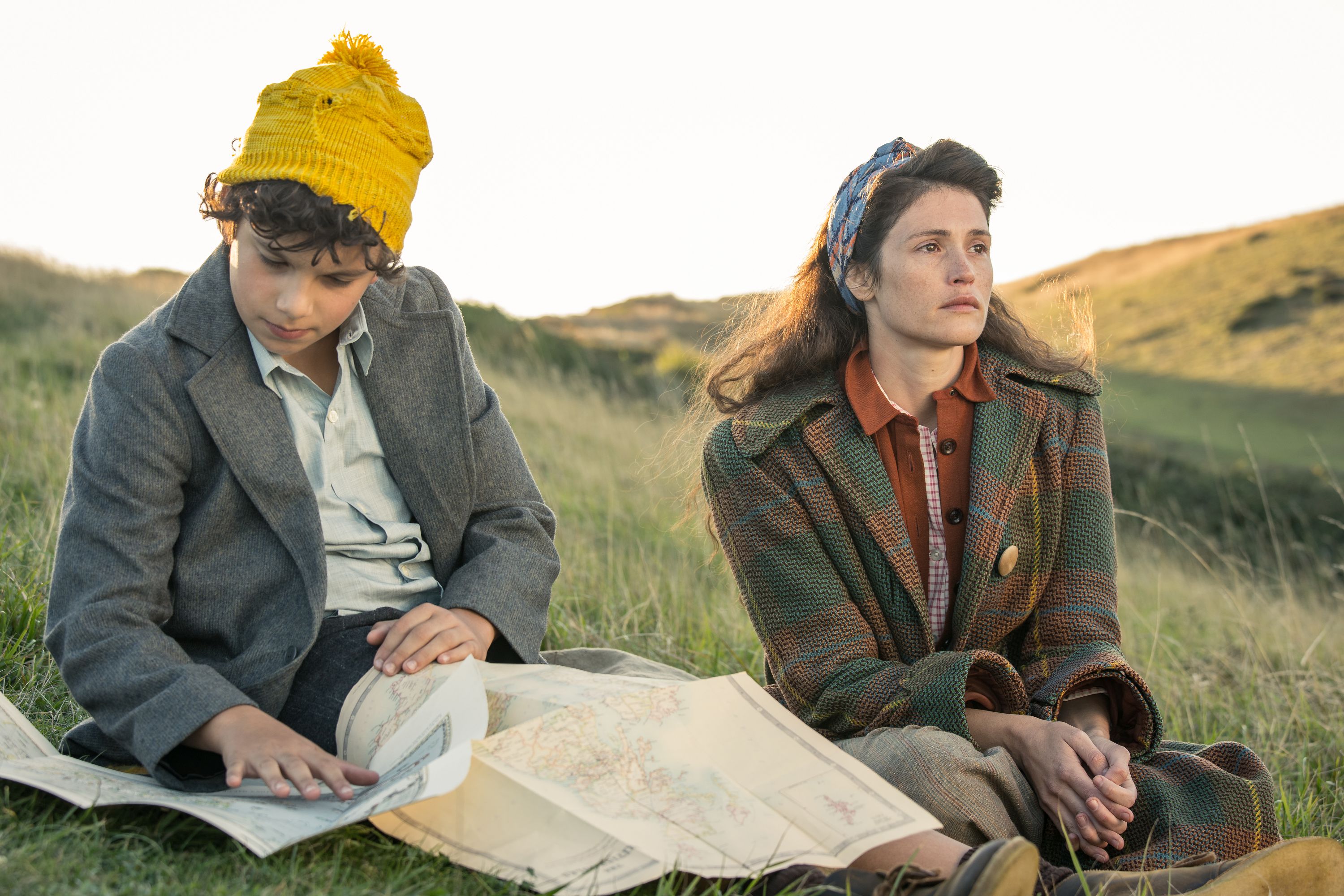 英國女星潔瑪雅特頓在《戀夏時光》被天真單純的男孩法蘭克打開封閉的心房。（威視）