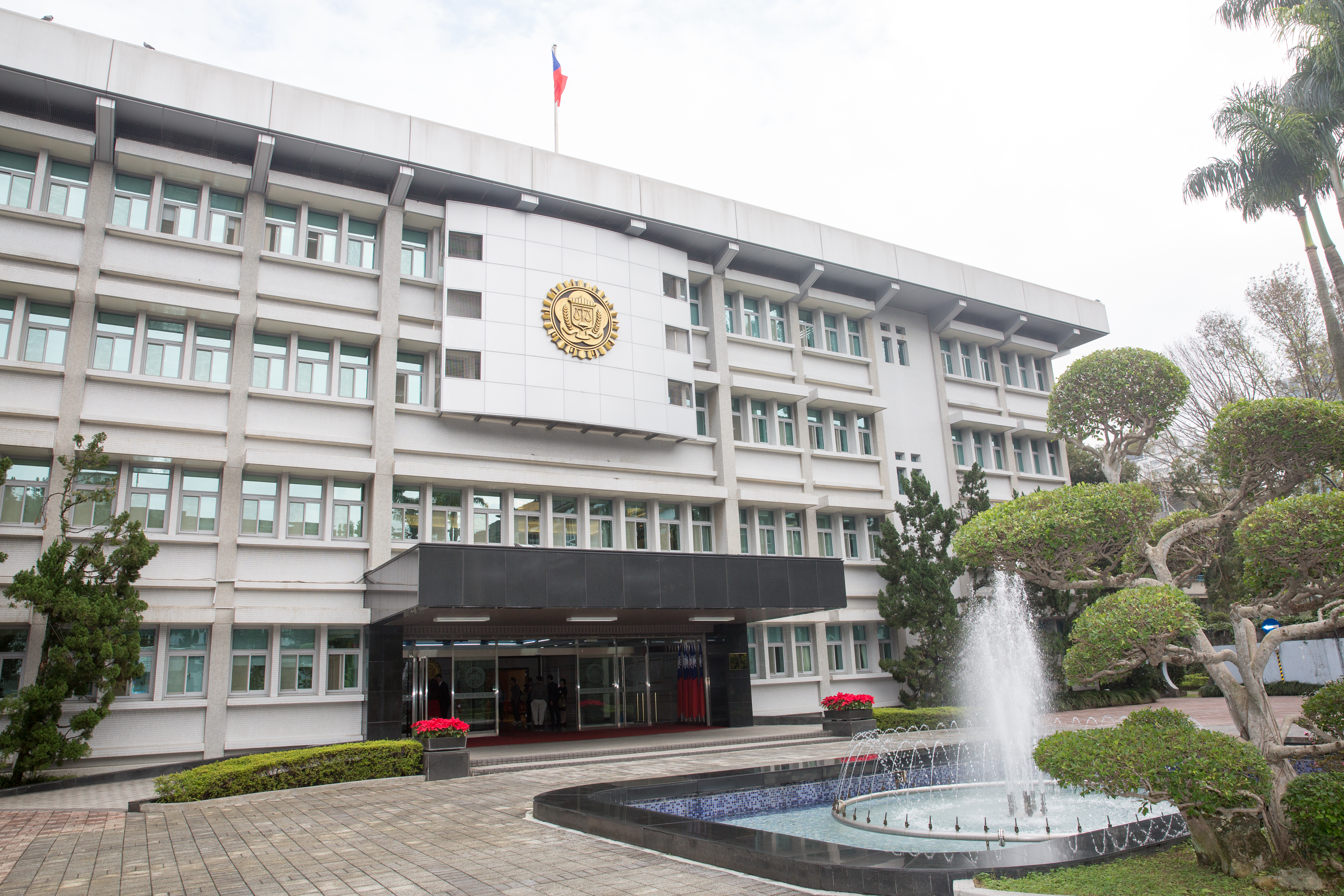 檢調發現調查局台北市調處官員涉嫌索賄500萬元，全案朝貪汙罪擴大偵辦。（本刊資料照）