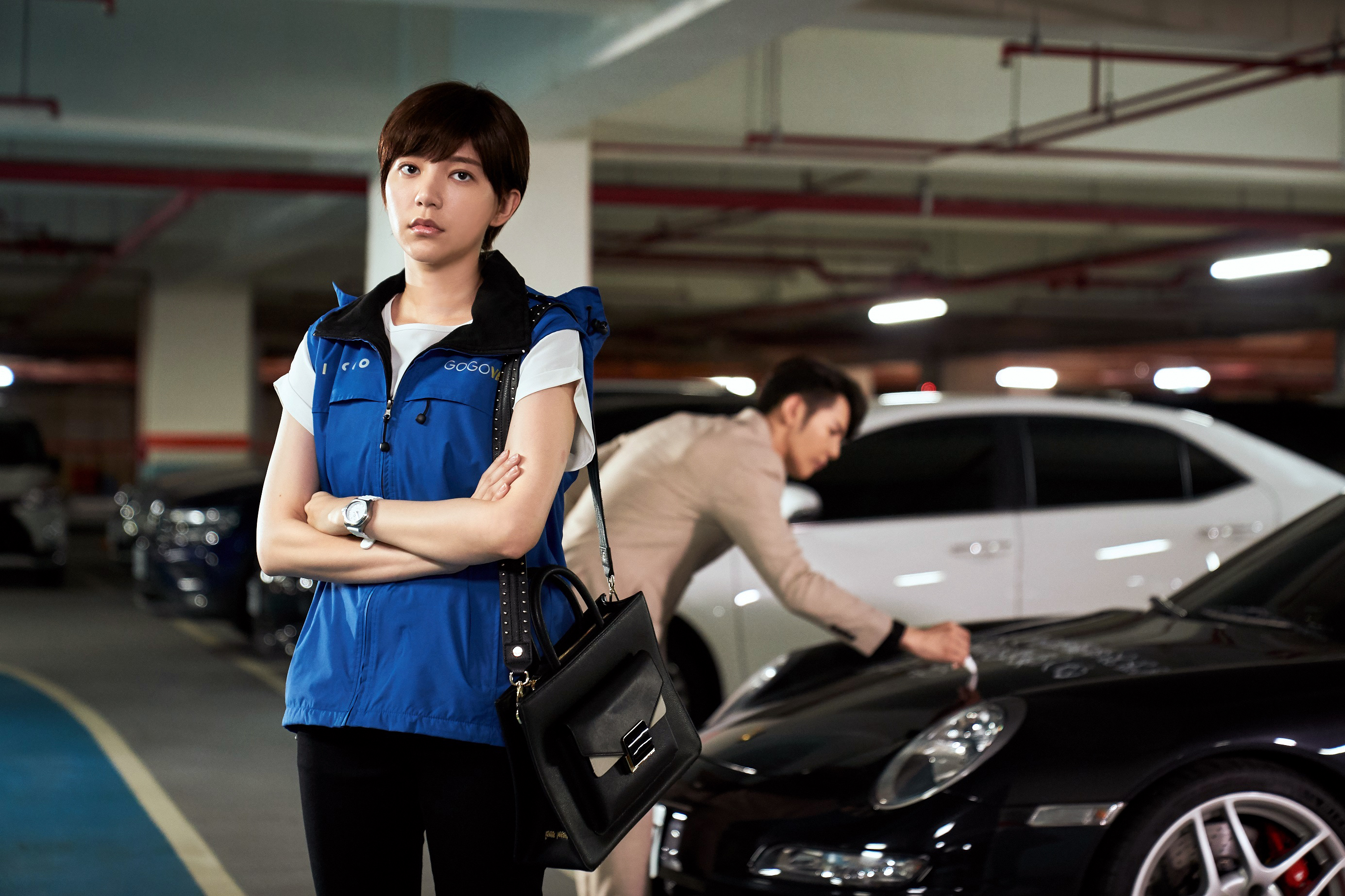 郭雪芙以中性短髮的裝扮演出新戲。（八大提供）