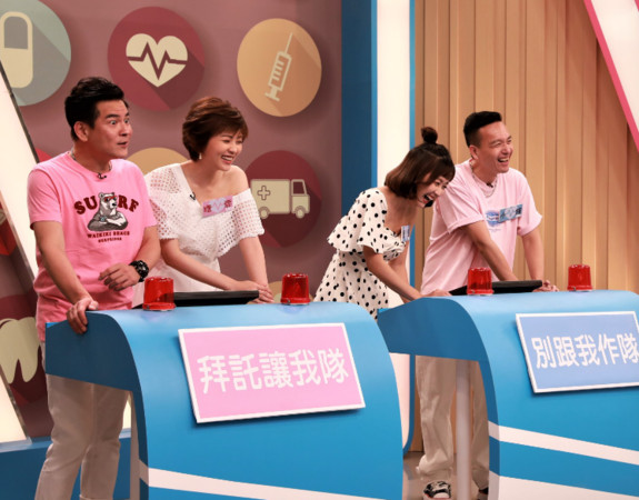 馬國賢（左）在節目中自爆胯下癢了2年。（民視提供）