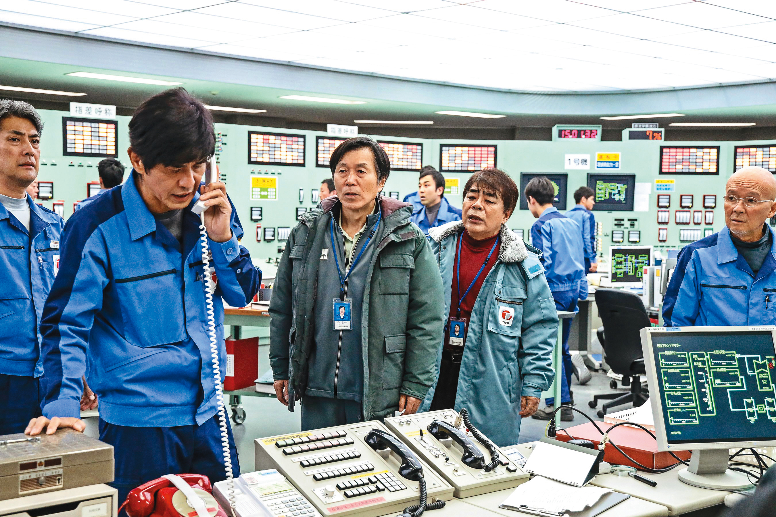 以《福島核事故真相》為故事藍本，電廠內部人員以肉身前進最前線處理危機，電影調性冷靜卻感人。（双喜提供）