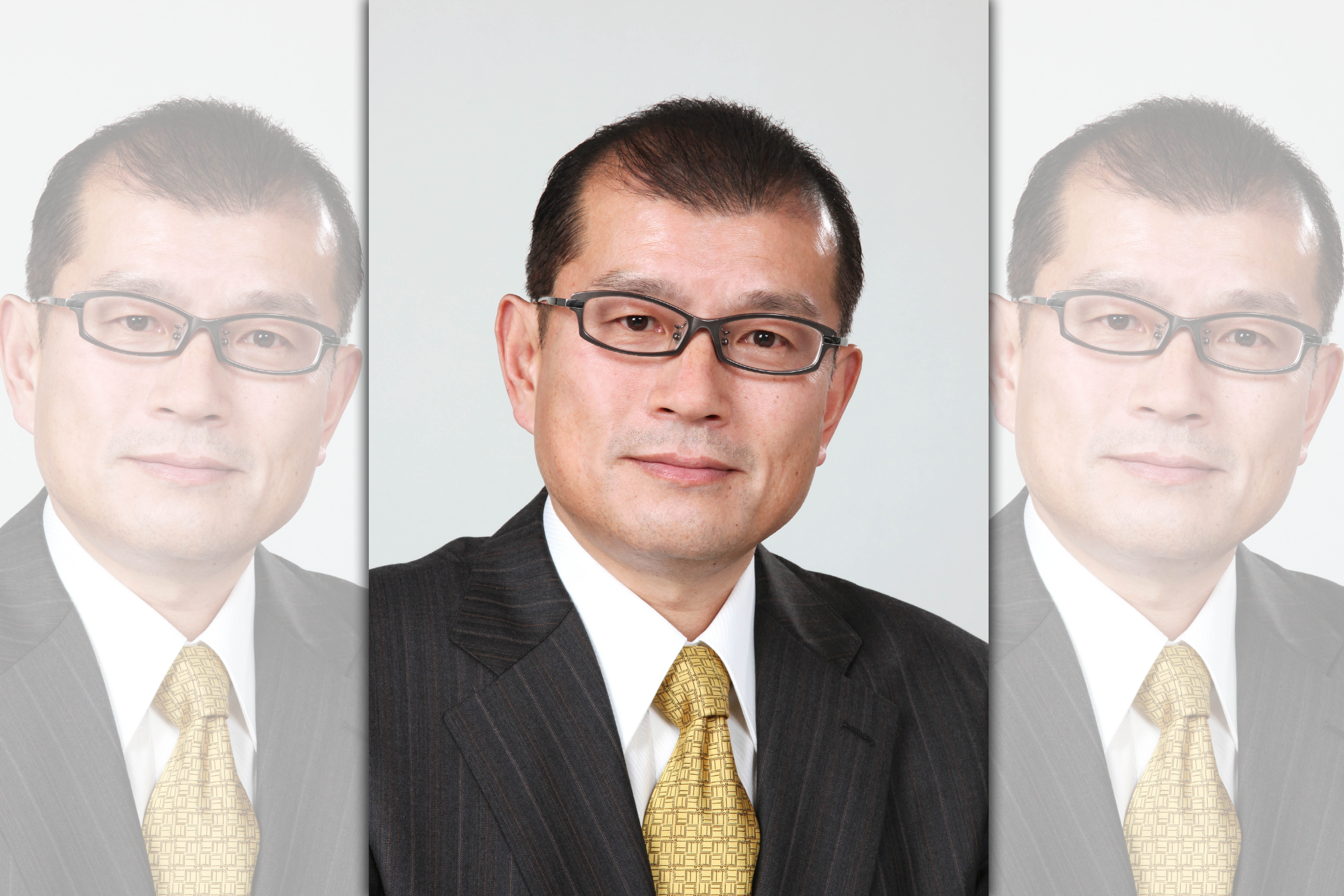 久坂部羊舉重若輕的人生觀，有部分是受到生性豁達的父親影響。（久坂部羊提供）