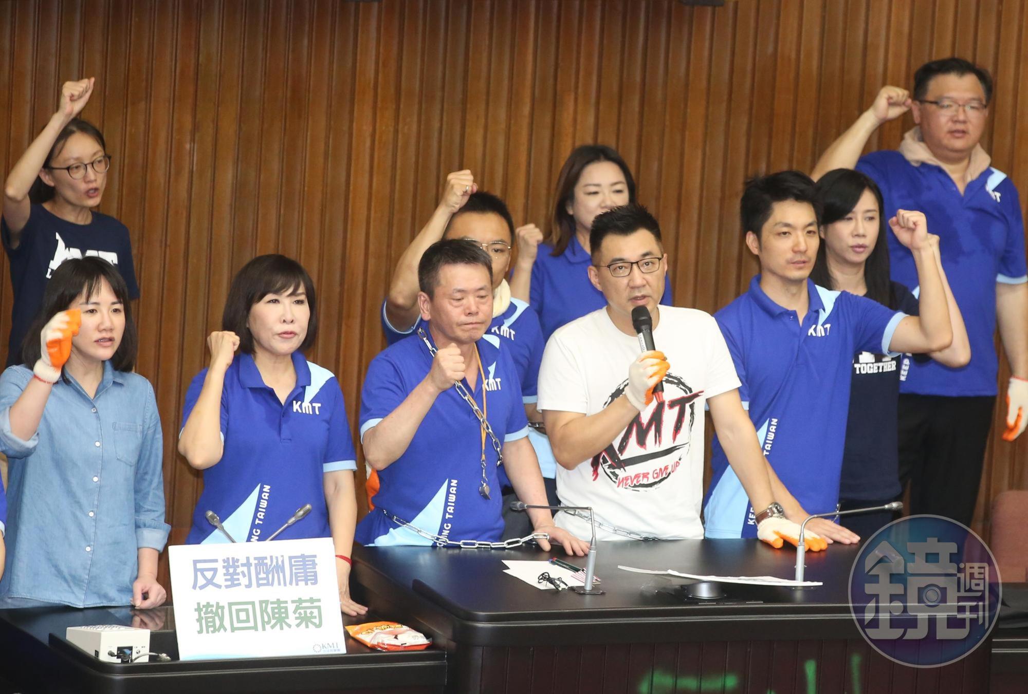 國民黨立委發動攻占立法院議場計畫,幕後指揮官是總召林為洲(前排左三),執行官則是書記長蔣萬安(前排右一)。