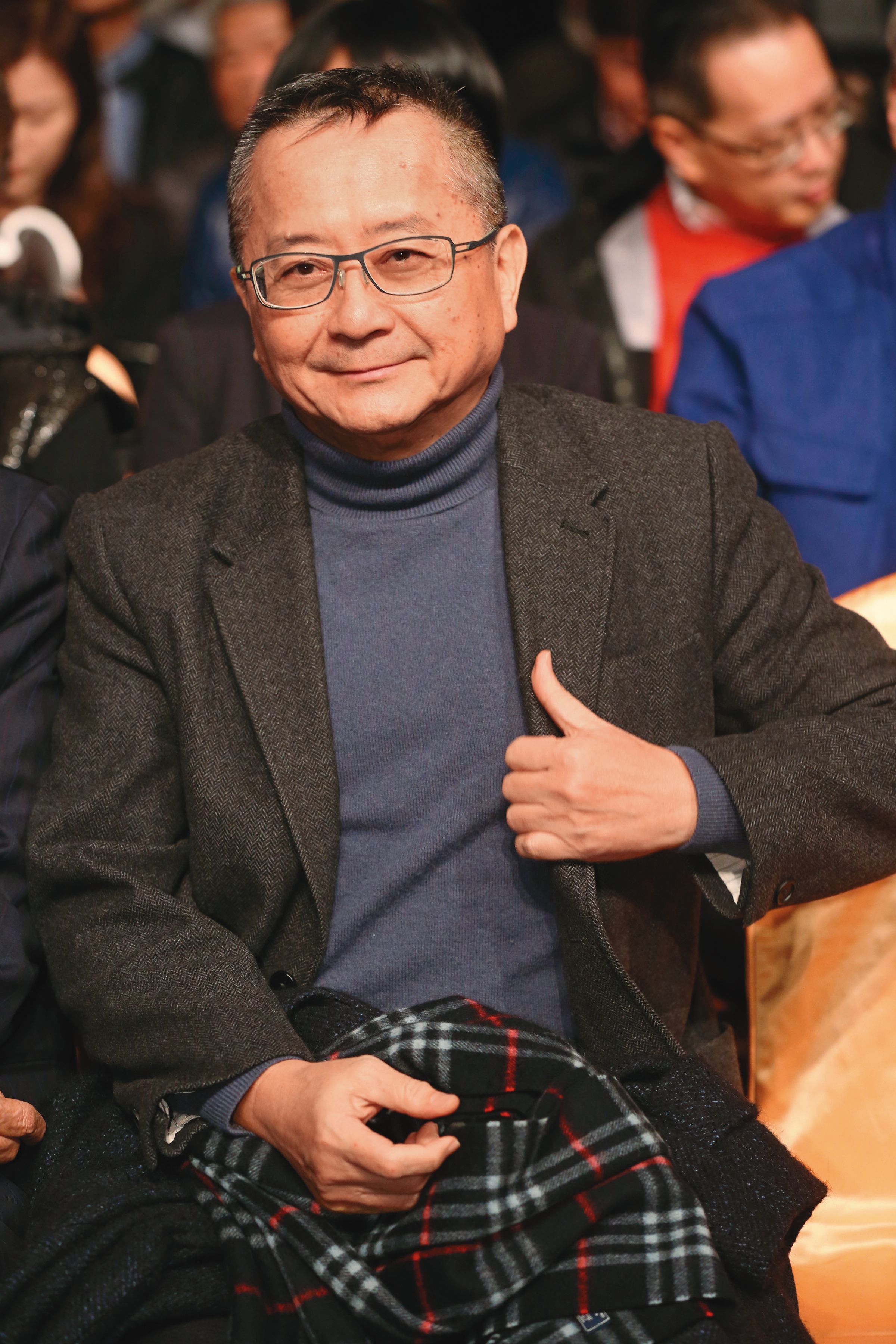 宋學仁出身台南平凡人家，取得獎學金後赴美攻讀哈佛MBA，高學歷也讓他成為極少數外商銀行在台負責人；他曾出席貴人張孝威的新書發表會。