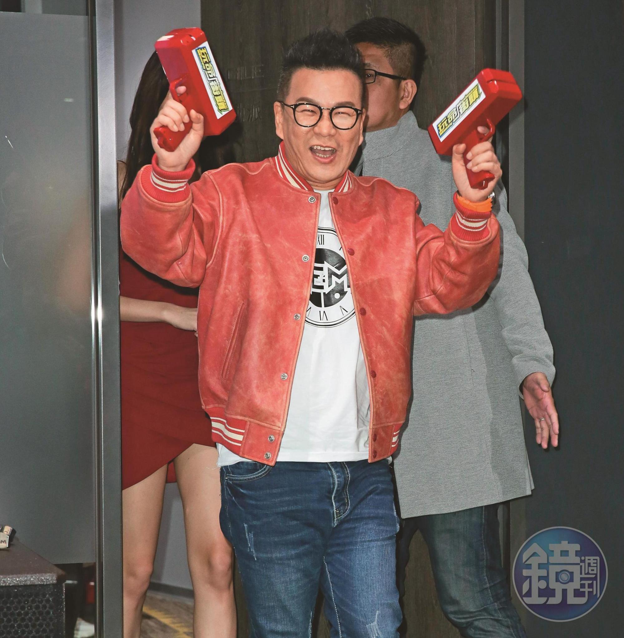 沈玉琳闖蕩台灣綜藝界多年,有了「荒謬大師」的響亮封號。