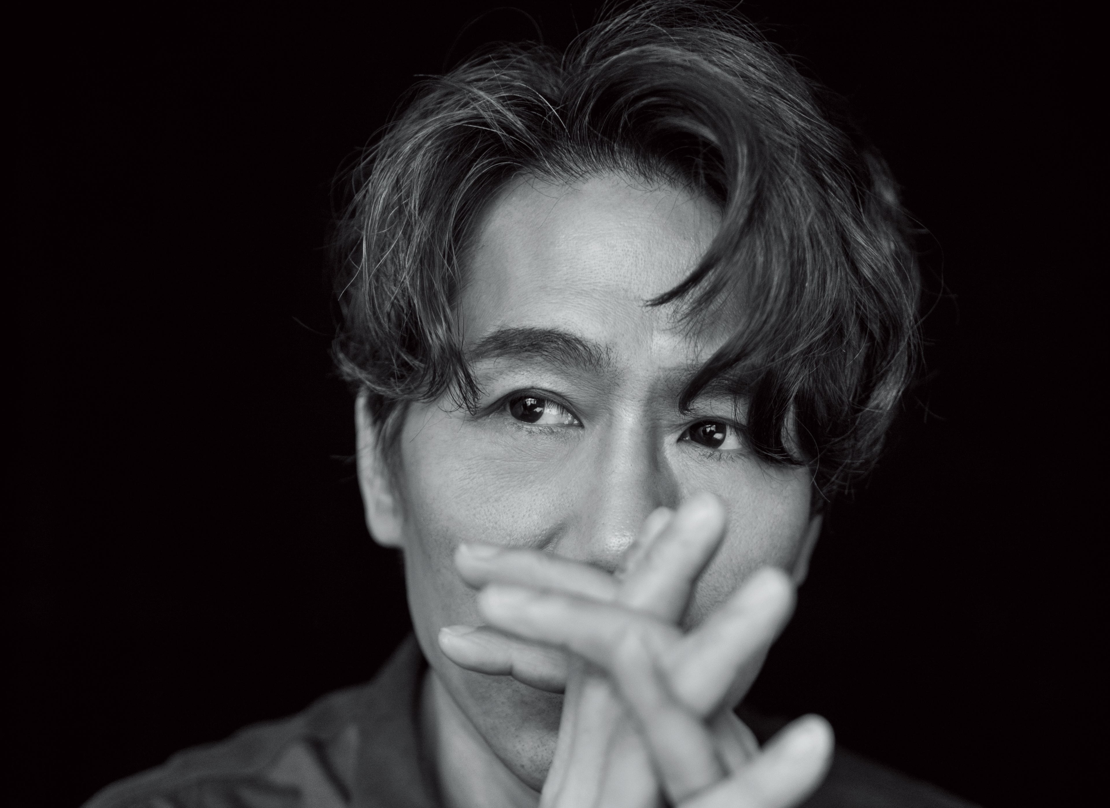 厚實的嗓音， 溫暖的歌路形象， 羅時豐說他本來就是這樣。