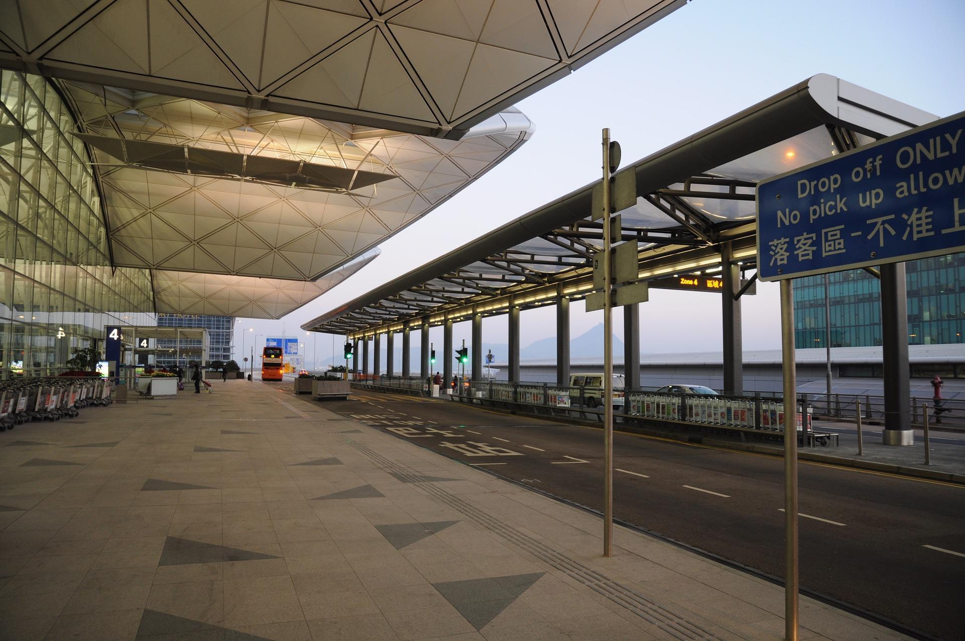 香港機場因疫情暫停提供轉機到中國大陸的服務。（網路截圖：pixabay）