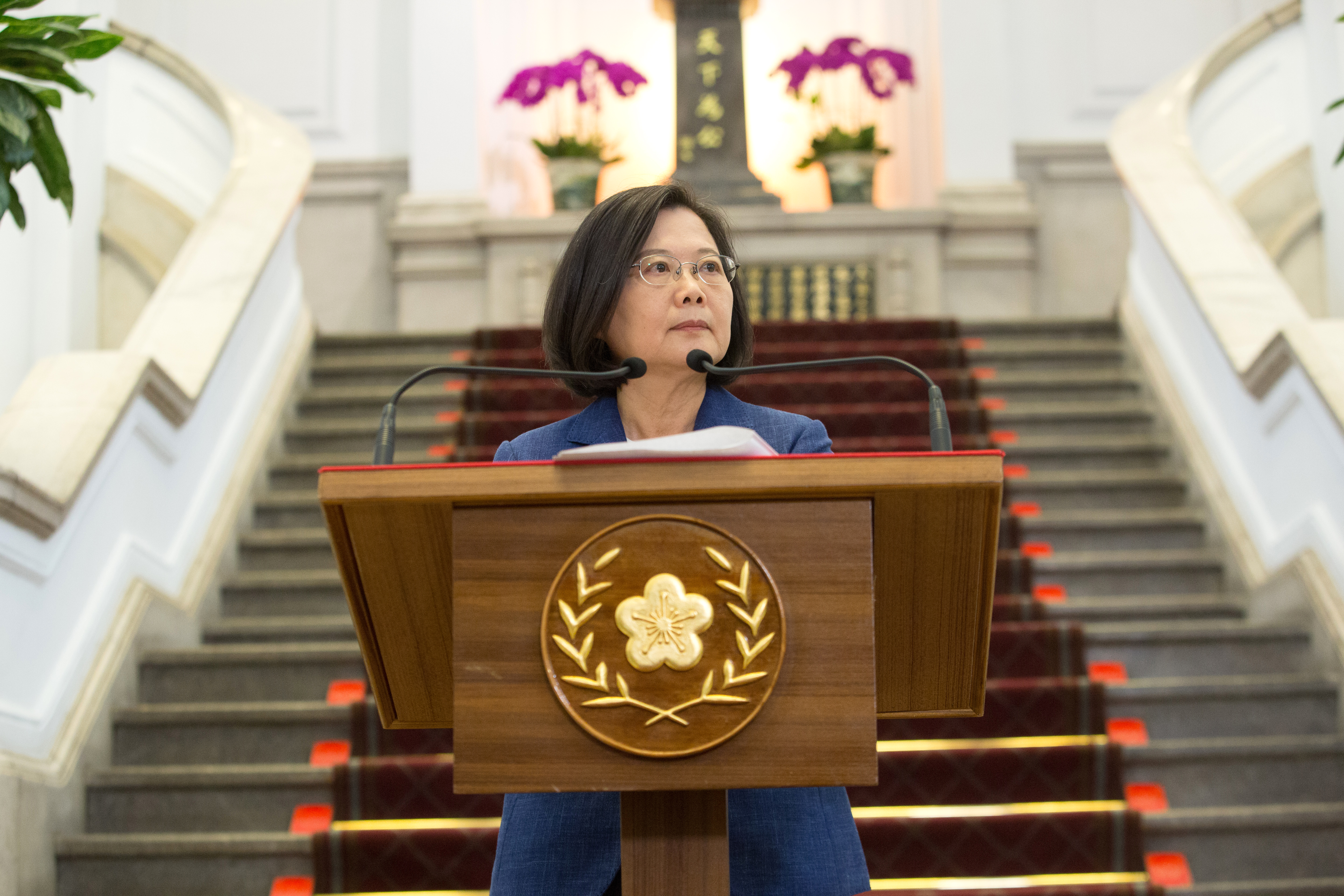 總統蔡英文稍早於臉書po文，痛批中國背棄承諾香港50年不變承諾，「更證明了『一國兩制』不可行。」（本刊資料照）