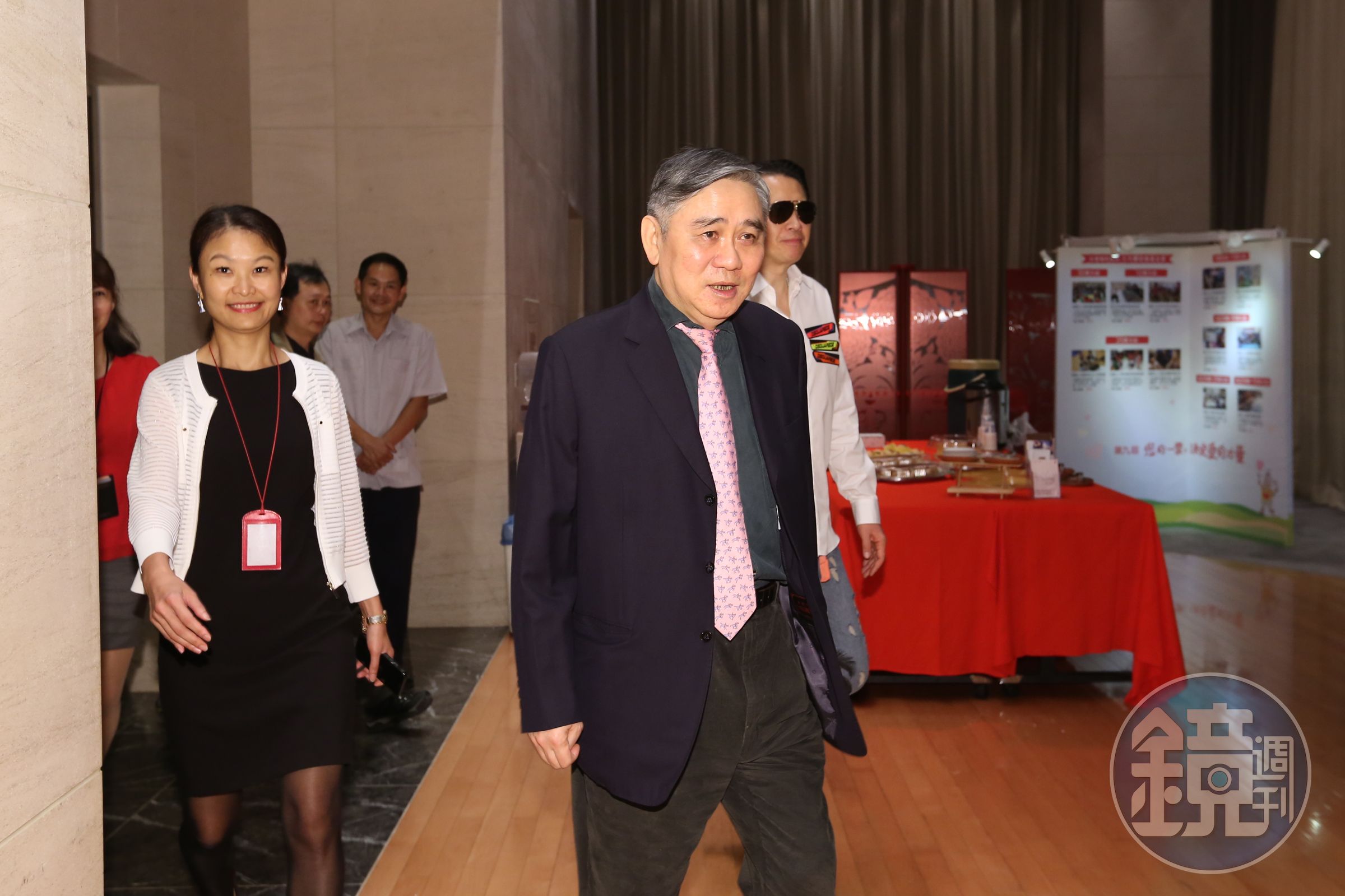 王文洋出走台塑自創宏仁集團，近年來卻因兒女生活問題，屢上新聞版面。