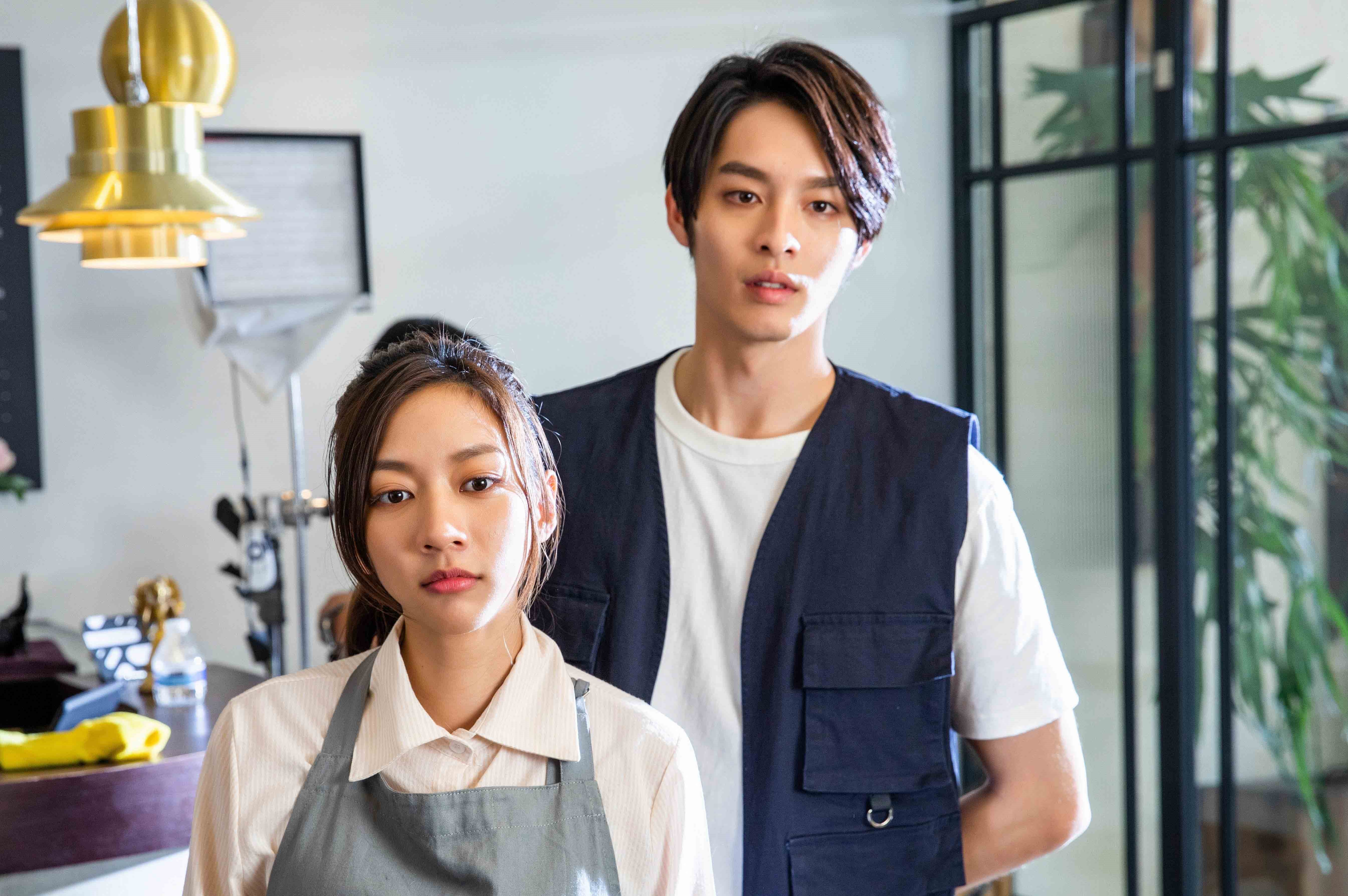 曹佑寧與陳妤為了《可不可以,你也剛好喜歡我》,另外拍了支番外篇微電影《喜歡你,可以嗎?》。(華映提供)
