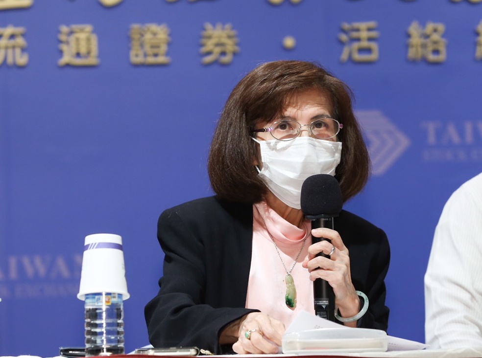 大同董事長林郭文艷（圖）今天股東會上暫時保住大位。圖為公司派召開記者會畫面。