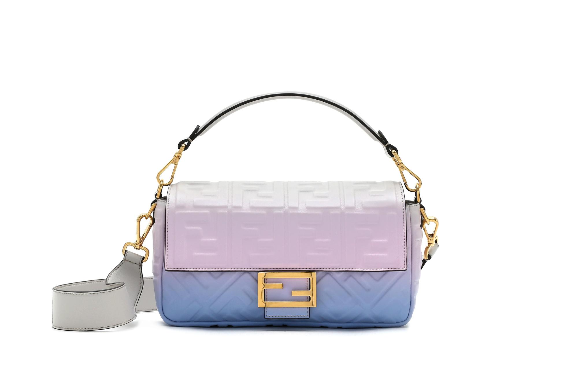 FENDI California Sky Baguette,NT$109,000。(FENDI提供)
