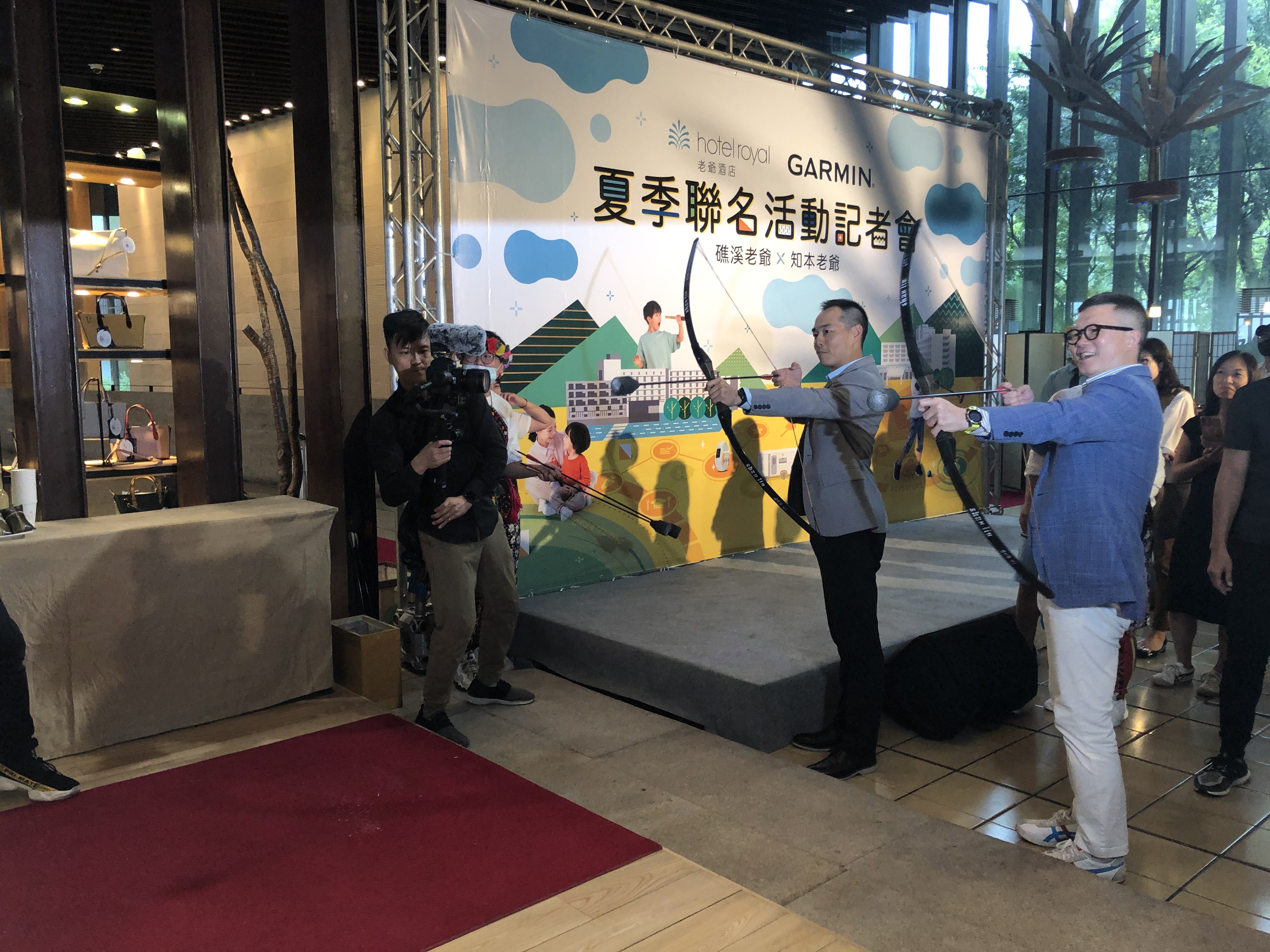 射箭體驗結合原住民的文化。
