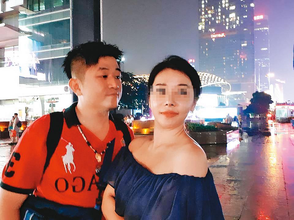 謝妻(右)控訴,丈夫(左)在婚後性情大變,最後甚至將她趕出家門,拿走公司營收,還搶走公司。(翻攝臉書)