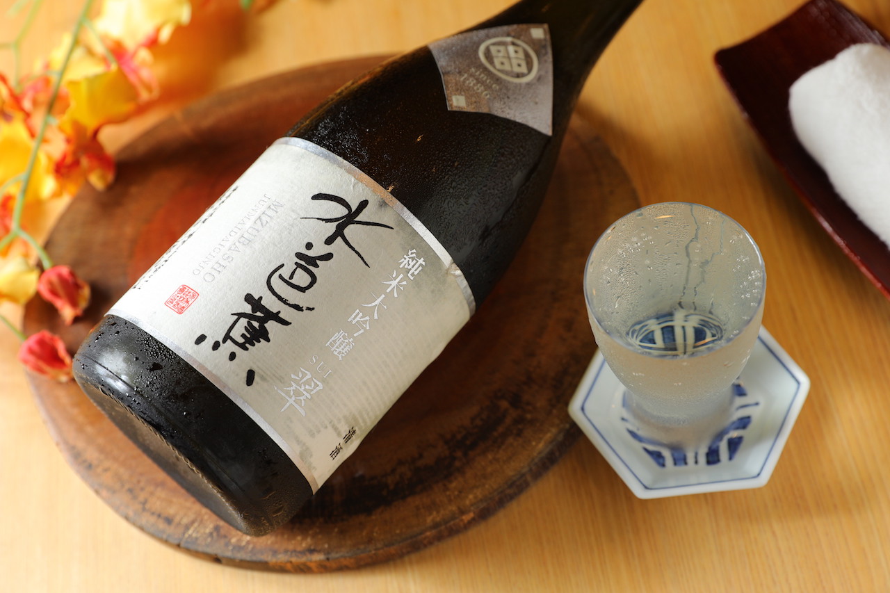 清酒「水芭蕉」綻放花果香氣，帶活力感。（340元／杯）
