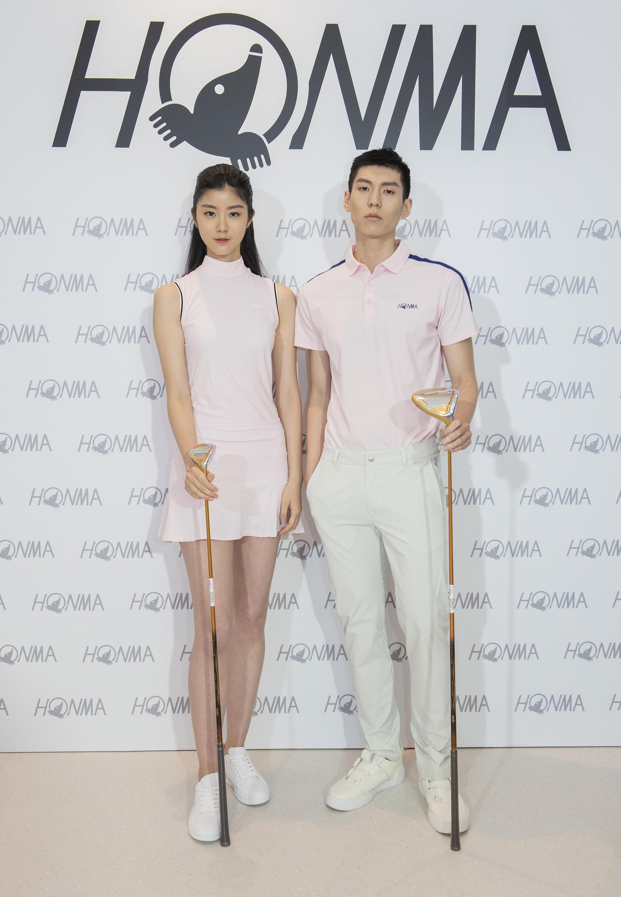 New BERES五星頂級球桿 White Label兼具高端、時尚及功能。（HONMA提供）