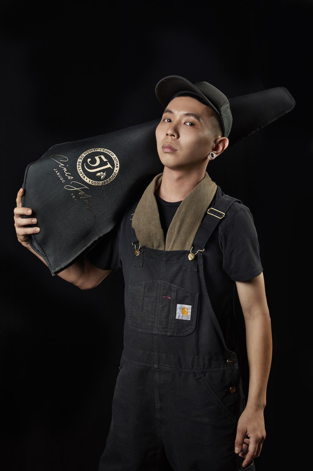 FirePlay Taipei 主廚Nick以直火料理聞名。(攝影:邱子殷inin Chiu)