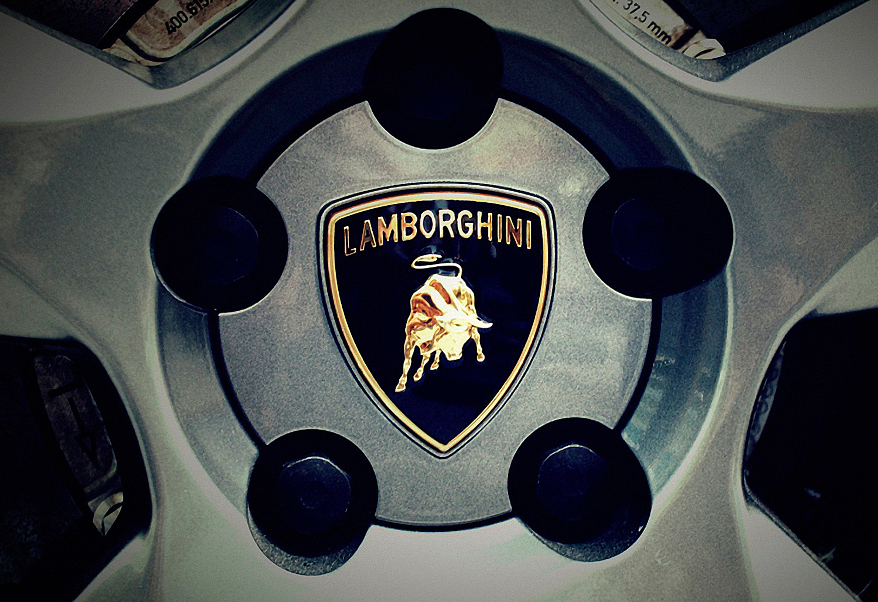 【認識汽車】車壇的Animal Planet？廠徽裡的動物由來