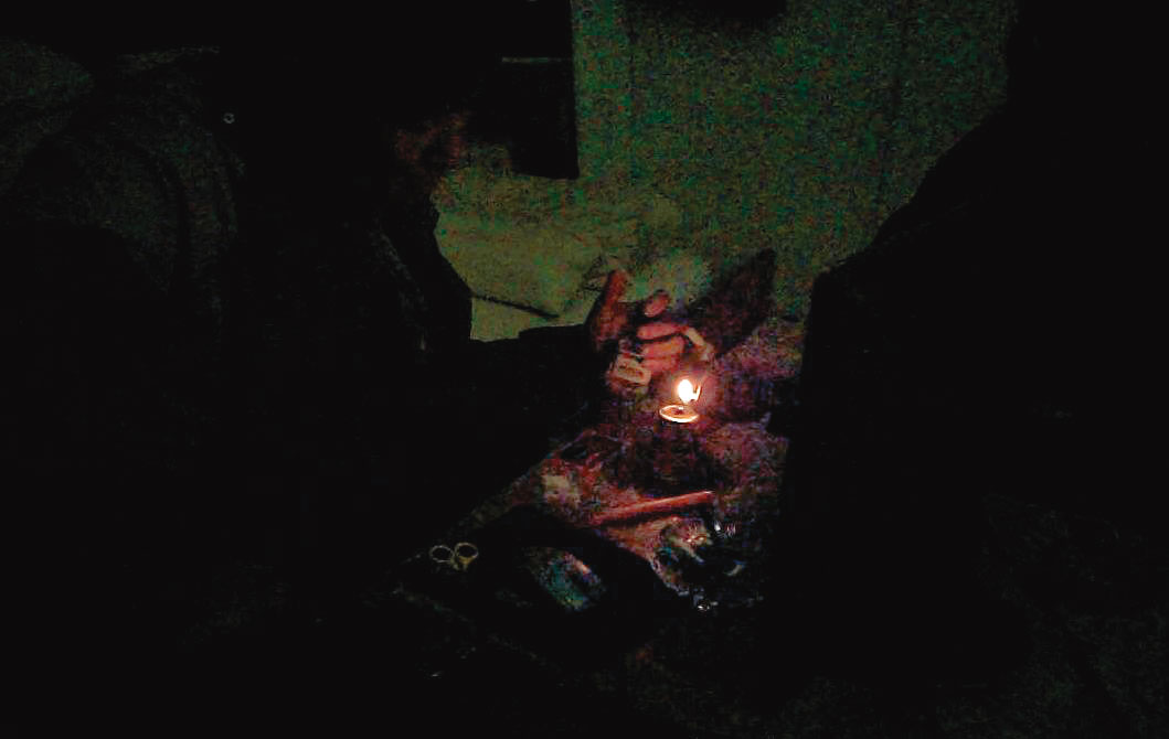 法務部統計，去年涉及施用與持有毒品的嫌疑人約4.9萬人，其中職業屬低階技術工、無業者和一般技術工人者合計超過68%。（資料照片）