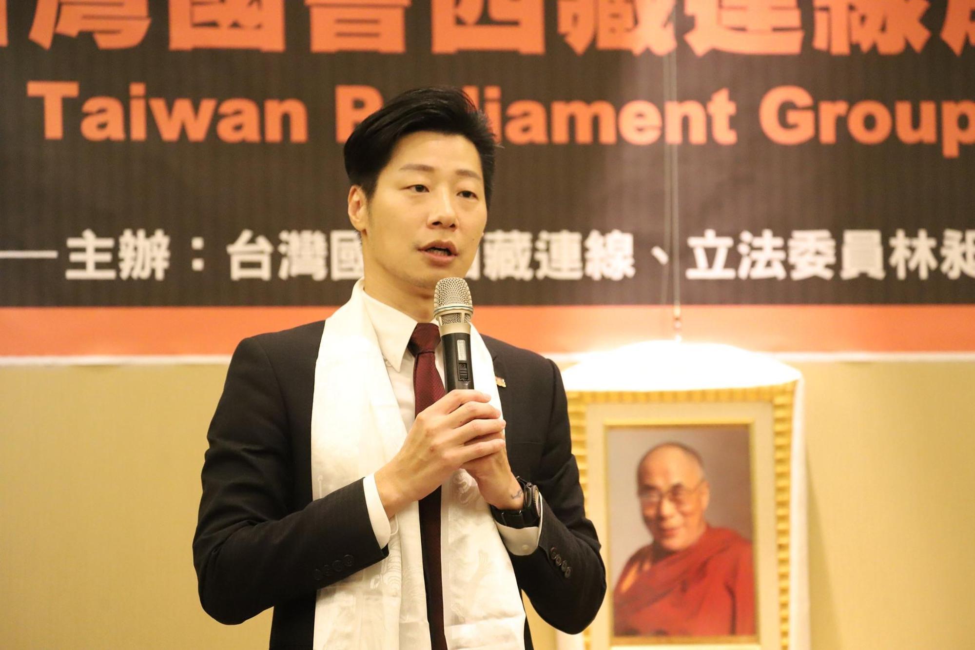 林昶佐否認自己有意願重返時代力量。(翻攝林昶佐臉書)