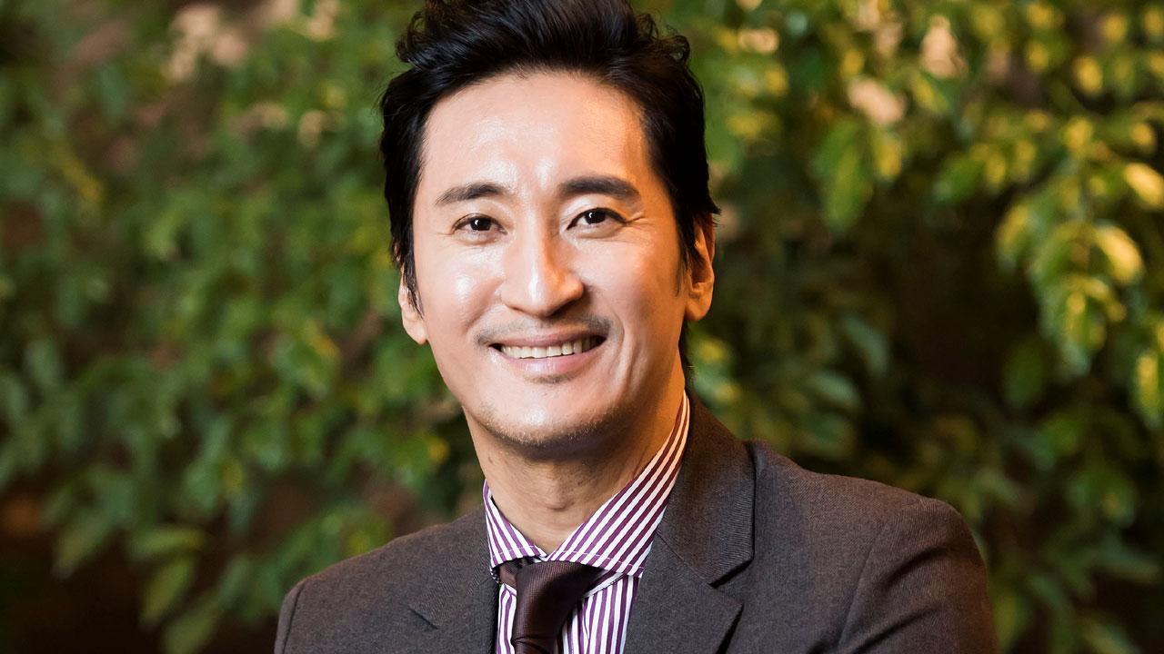 韓星申鉉濬被前經紀人指控遭受不平等待遇。(翻攝自網路)