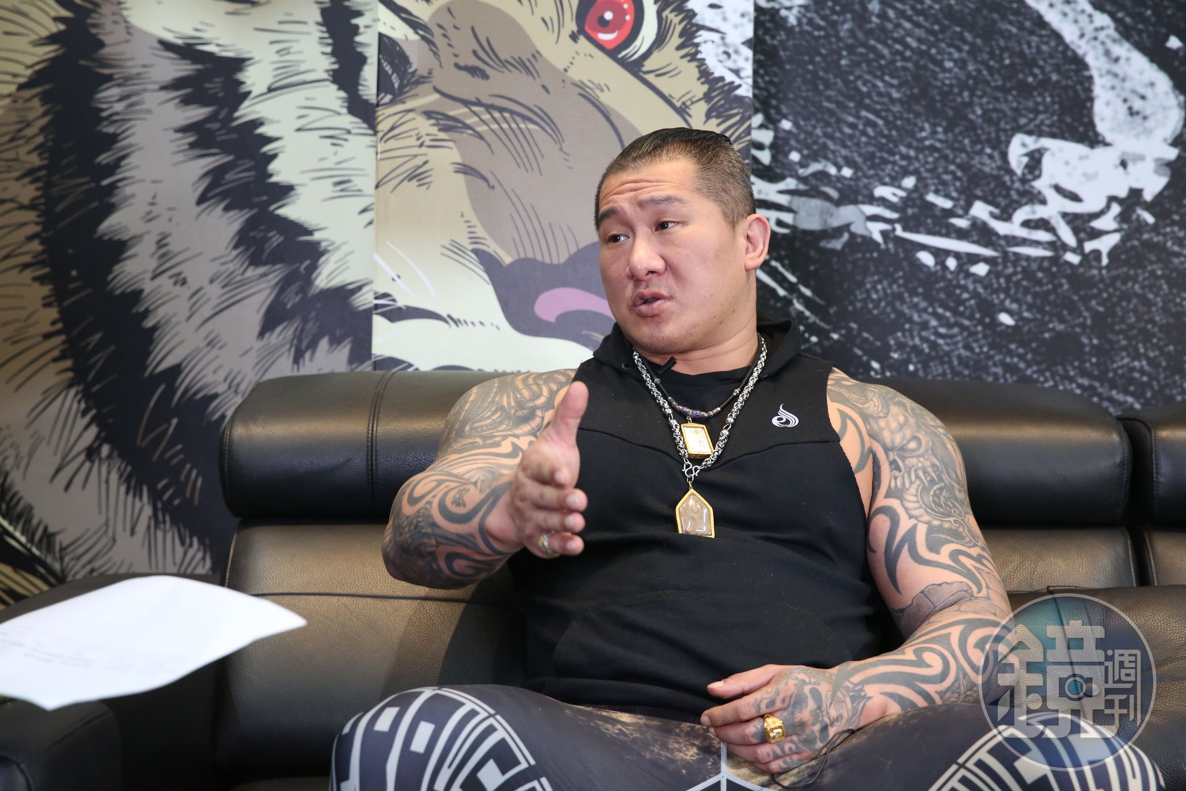 館長近日直播力挺吳怡農，並大讚他勇敢說出問題。（本刊資料照）