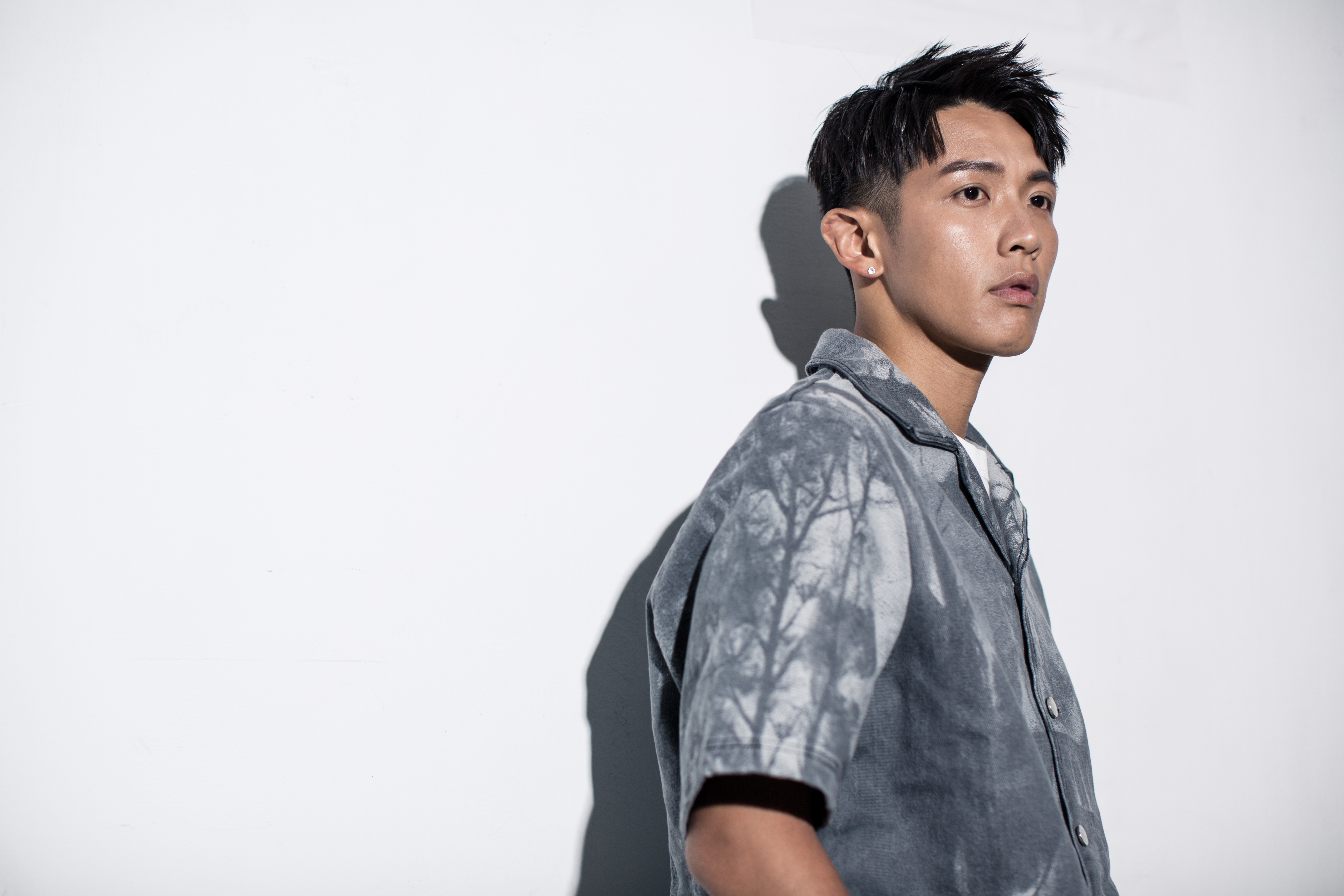 《打噴嚏》完成時是柯震東星運最高點，但他踏錯呼麻路，親手推坑自己，也讓《打》片被塵封6年。