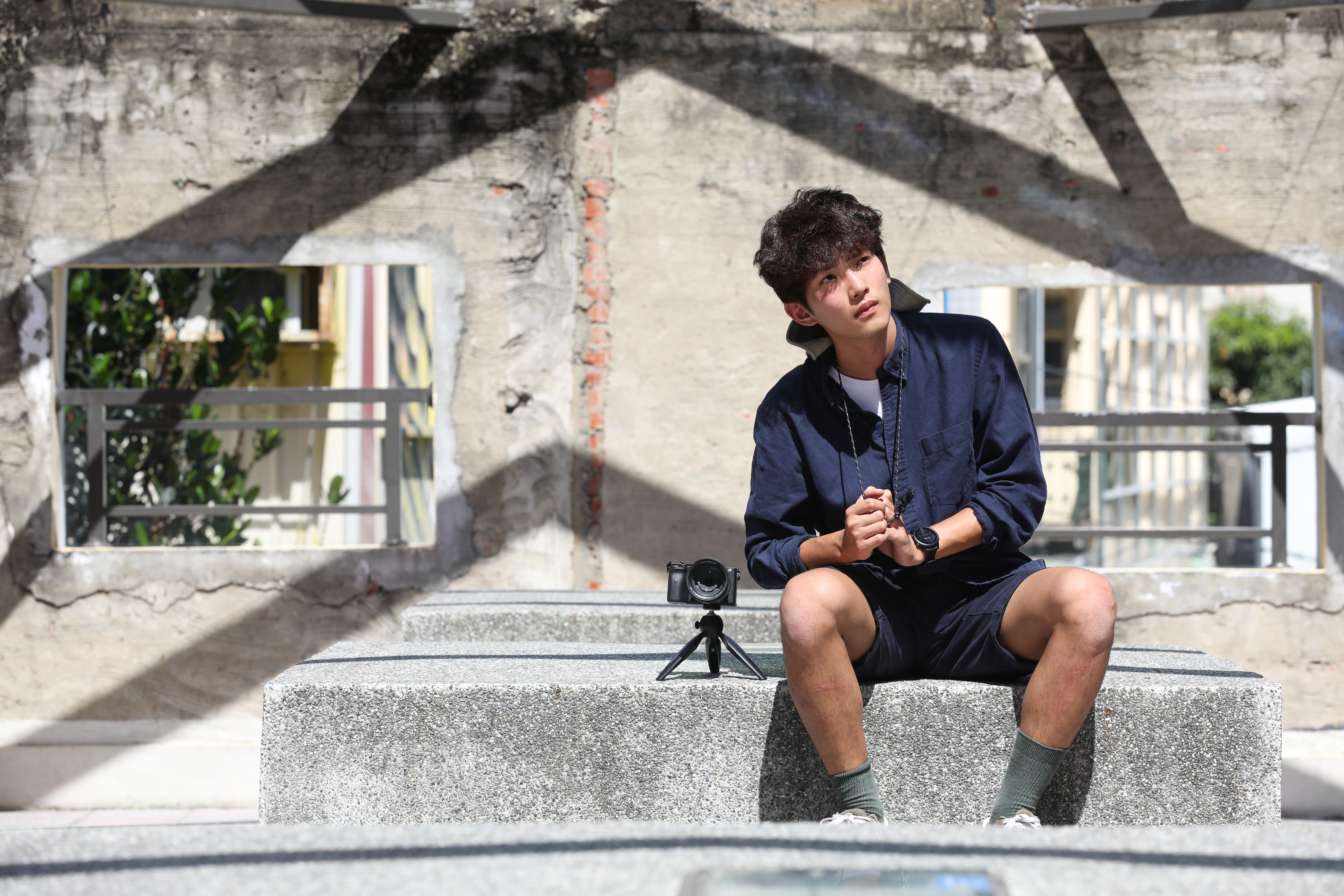 白昆禾用影像寫日記，內心的焦慮讓他不清楚拍了這麼多的意義在哪？心生一念：「以後當總統，這些影片就有意義了」。