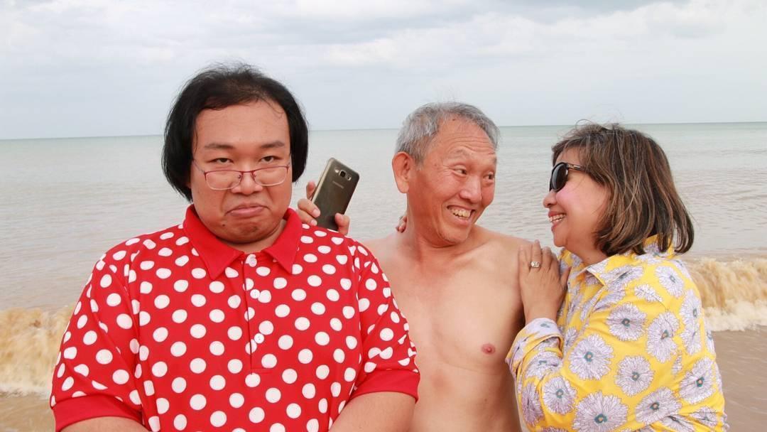 娘娘的父親教育觀念是不用太認真,放鬆過生活比較重要,讓渴望念書變強的娘娘歷經一番努力爭取。(翻攝自IG)