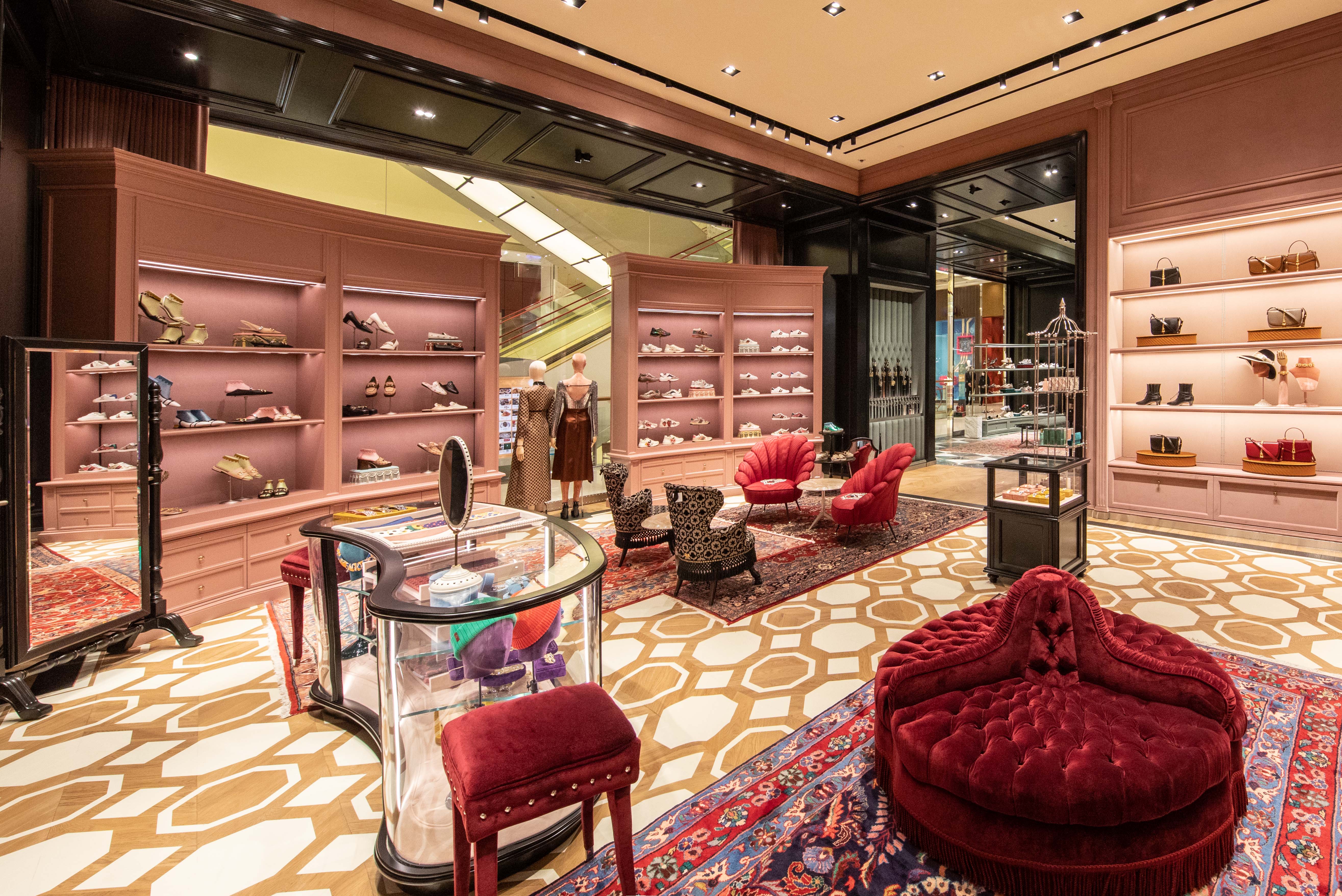 GUCCI台北SOGO百貨復興館專門店共兩層樓，近103坪。（古馳提供）