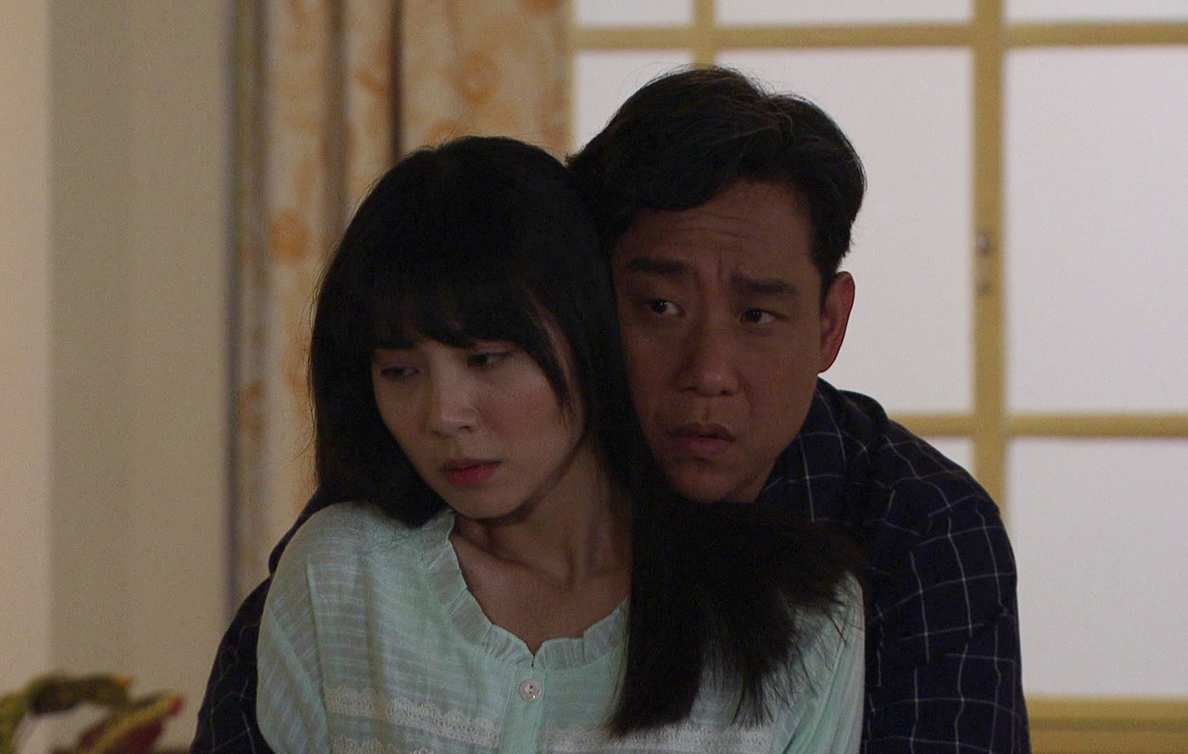 阿龐和洪淇上演激情床戲。（台視提供）