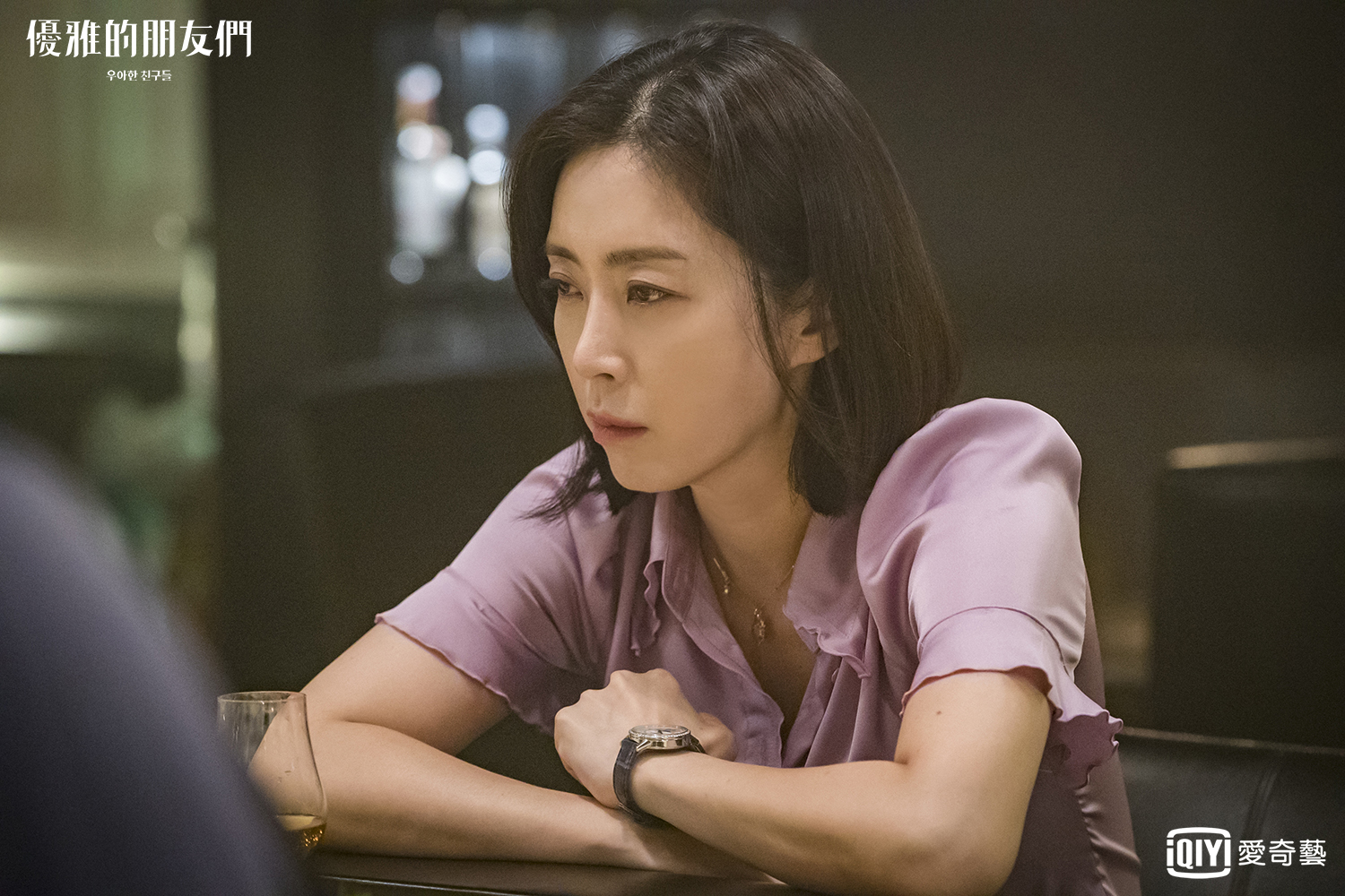 宋玧妸時隔2年再接電視劇,在《優雅的朋友們》飾演精神科醫師。(愛奇藝台灣站提供)