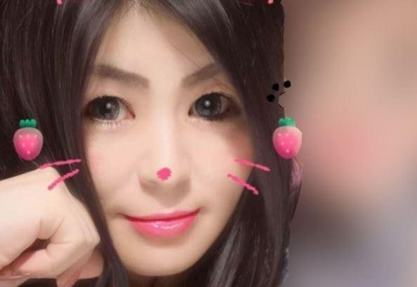 40歲人妻北條無視家中有人,在家與未成年男性嘿咻。(翻攝自《週刊女性》)