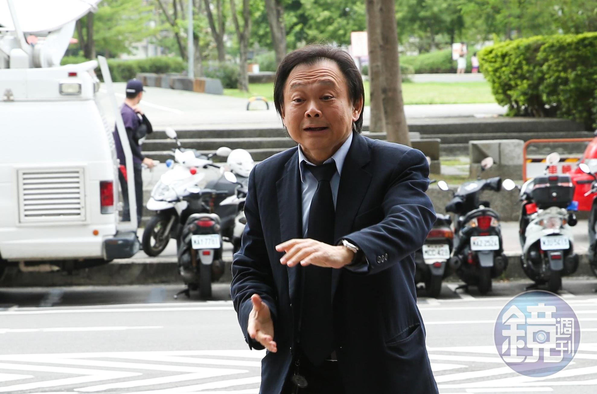 議員王世堅批評行政院院長蘇貞昌裝冷氣、三倍劵等政策。（本刊資料照）