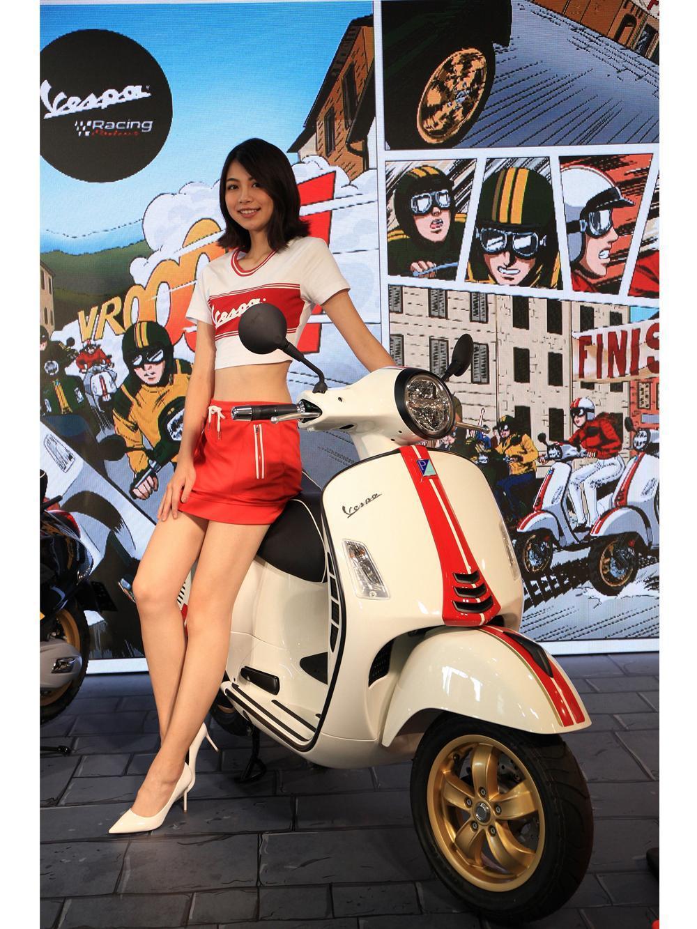 Vespa GTS 300 Racing Sixties極速白，預購方案預計在九月公布，並於第四季正式在台上市。