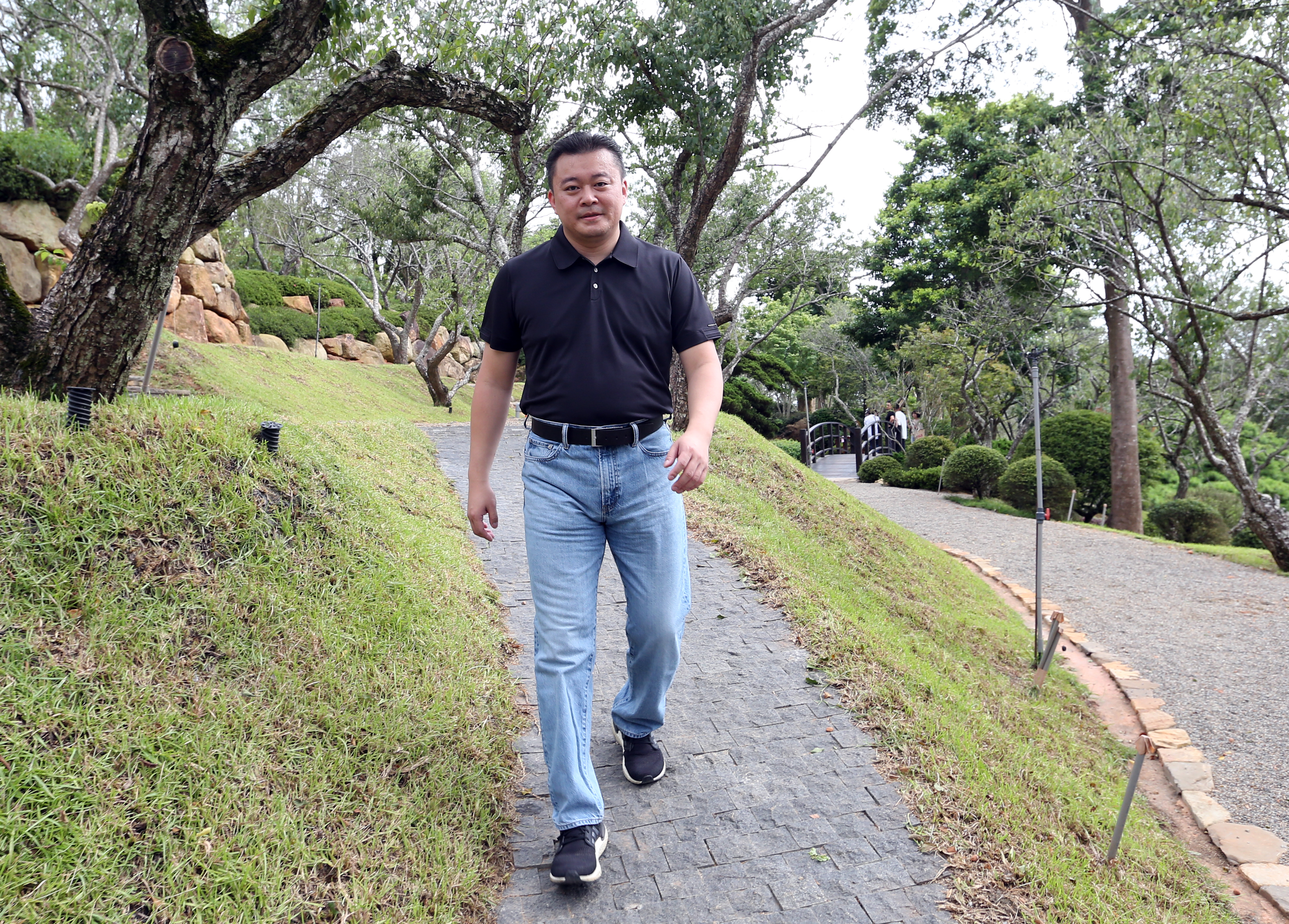 蔡明倫今年6月砸下25億元，從金錢豹手上買下土地。