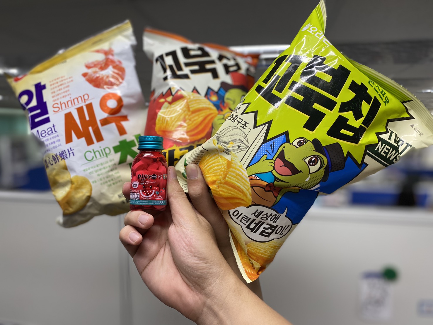 未來從國外攜回或寄回零食，將有6公斤上限。圖為示意圖。