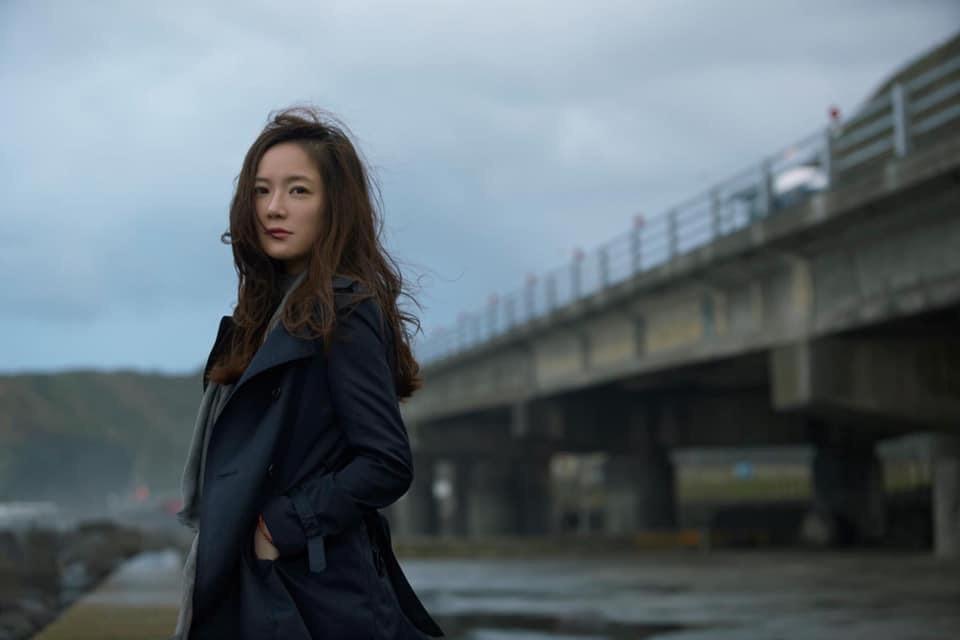 尹馨因施立作品《回家的女人》獲電視金鐘獎迷你劇集／電視電影女主角獎。（施立提供）