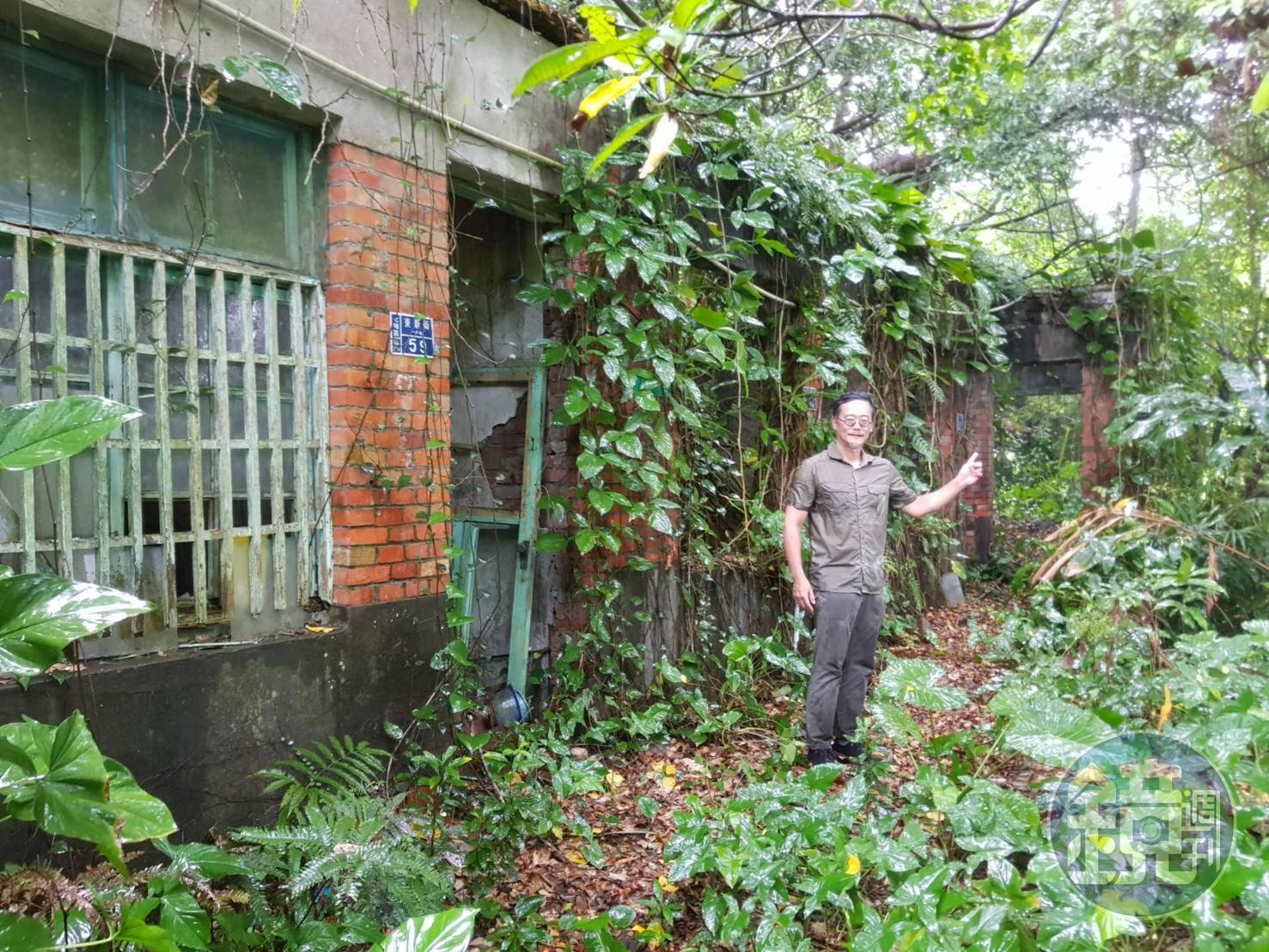 基隆畫家王傑從文史角度觀點,力爭將明德山莊打造成藝文基地,在地立委蔡適應樂觀其成,並為此召開多次協調會。