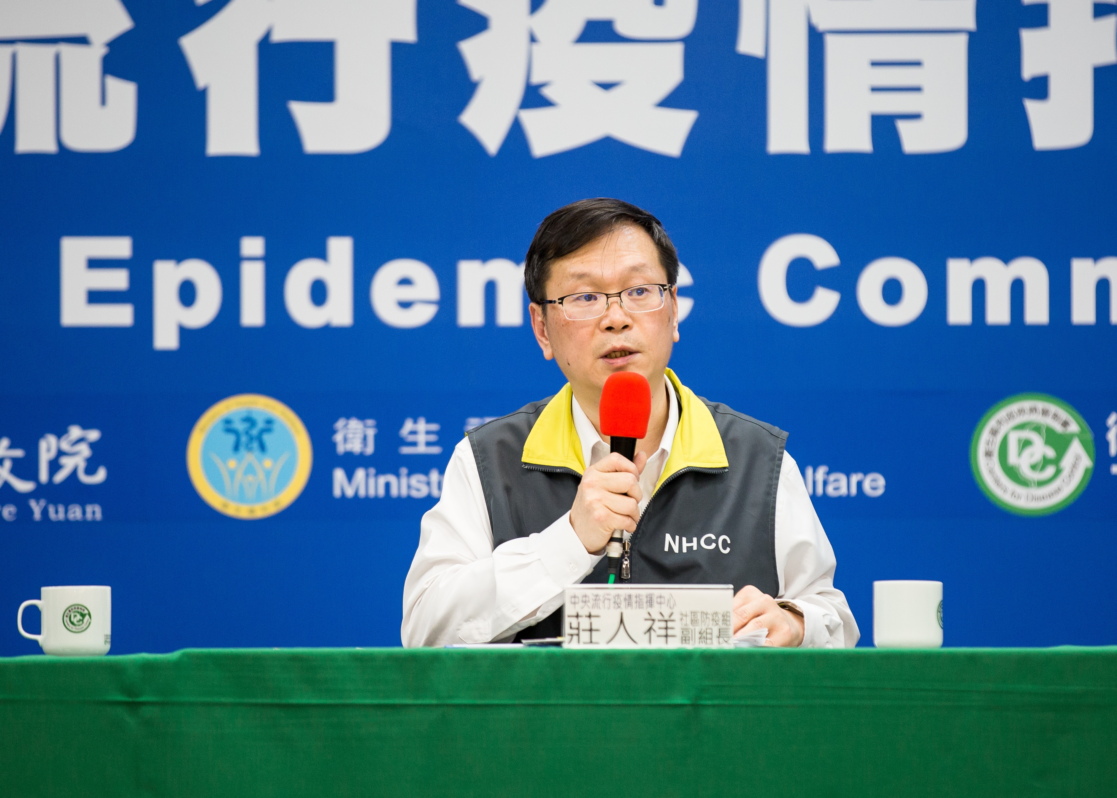 疫情指揮中心發言人莊人祥今召開臨時記者會,說明國內外武漢肺炎疫情。圖為本刊資料照。