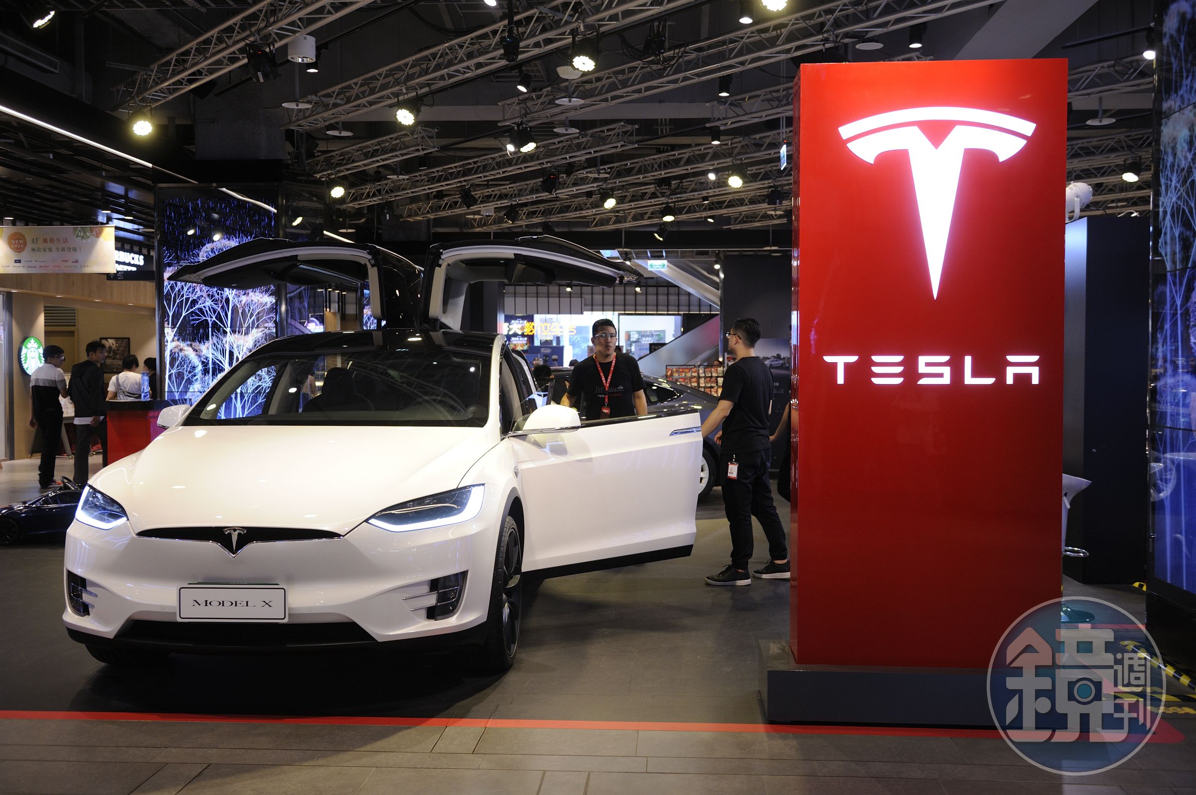 市值超過2000億美元的電動車龍頭特斯拉，日前傳出國巨集團擴大取得訂單的消息。