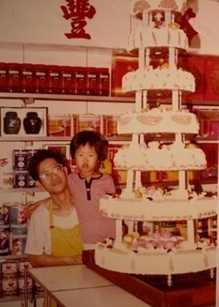 屹立南昌街近70年的鳳城麵包店，是許多居民兒時的共同回憶。（鳳城麵包店提供）