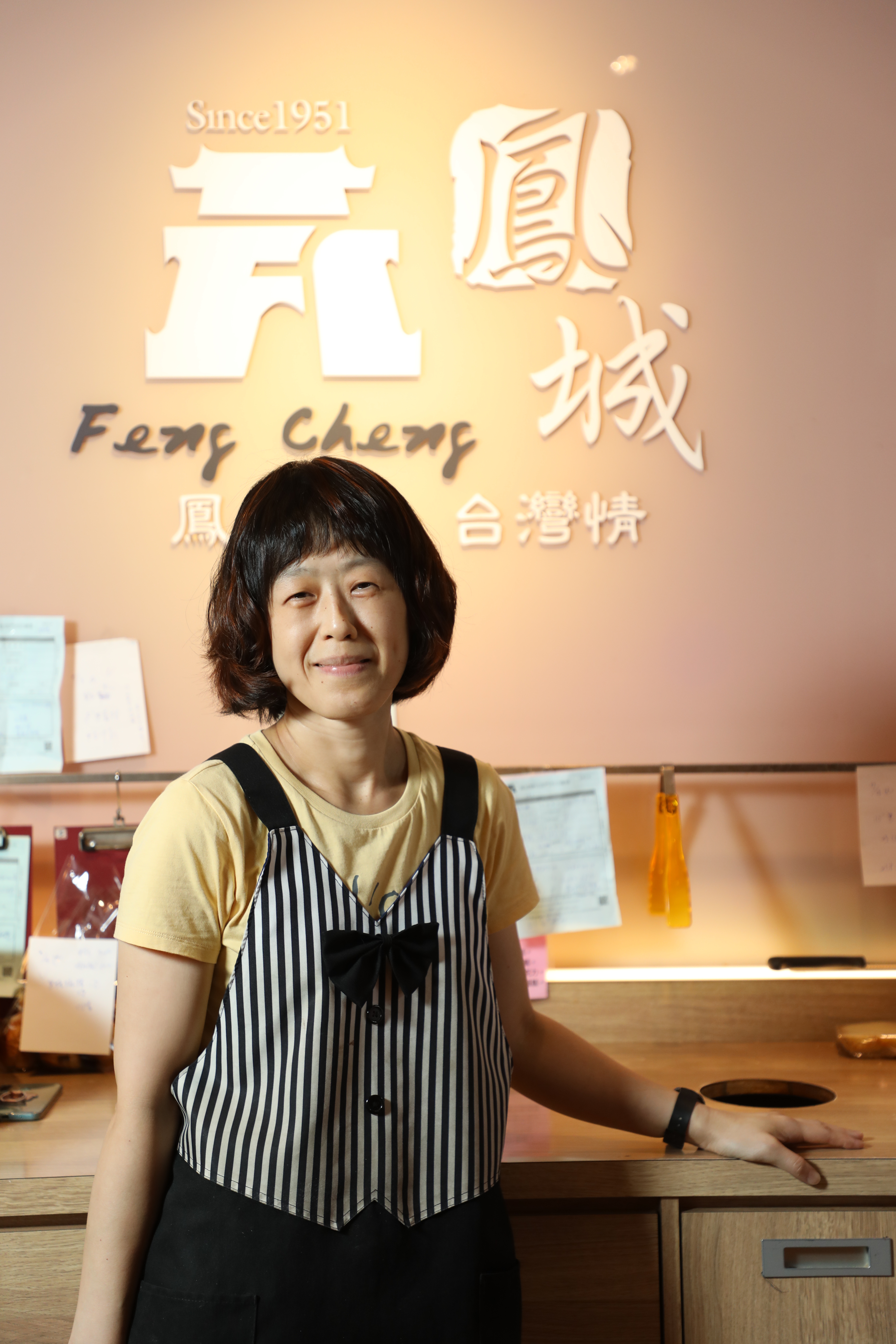笑容可掬、負責外場的第三代長女湯金玲守護老店招牌。