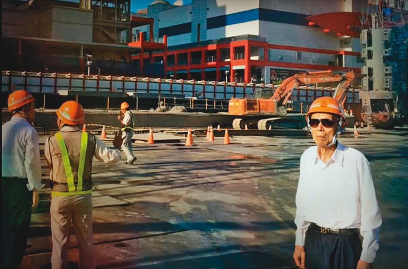 互助營造由廖萬應（圖）與林清波共同創立，過去承建不少指標型大案。（圖片來源：緬懷廖萬應先生專輯）
