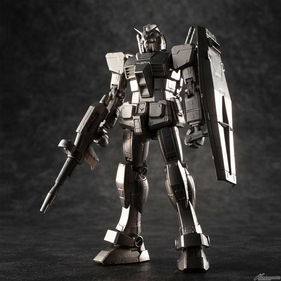 「地球製鋼彈合金」的金屬色相當有質感。(翻攝自GUNDAM.INFO)