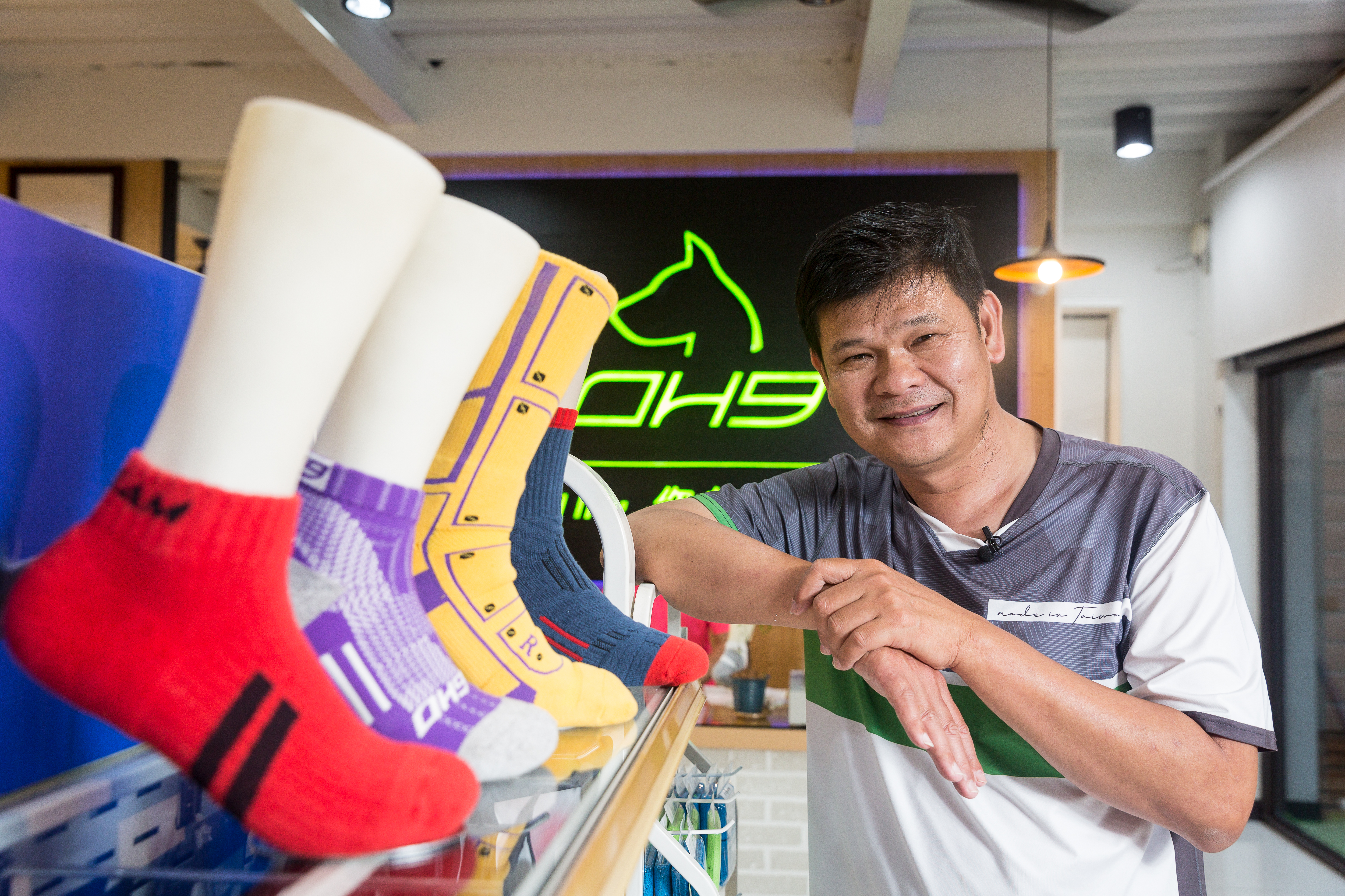 歷經愛迪達抽單，做襪子26年的李東林決定做自有品牌，切入專業運動襪領域。