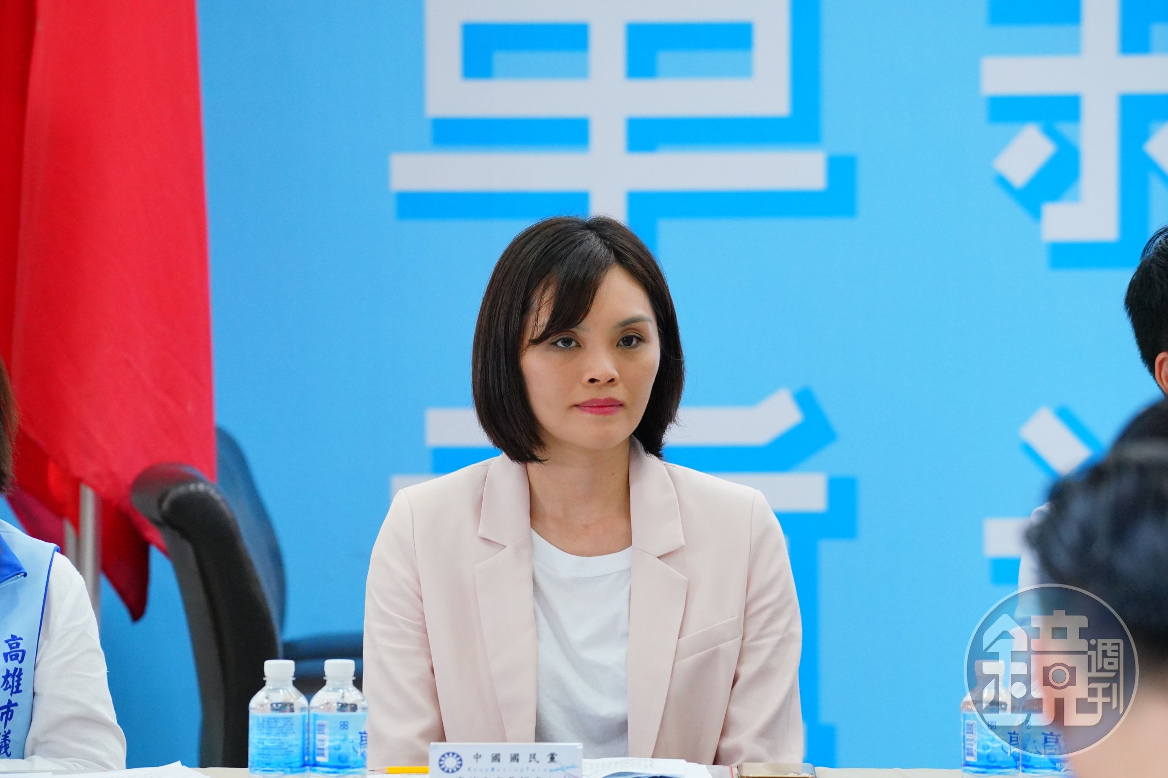 國民黨高雄市長補選候選人李眉蓁爆出論文抄襲爭議，其中論文多處內容被揪出直接複製貼上。