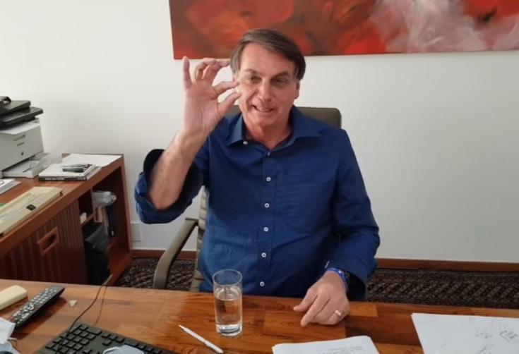 波索納洛表示自己服用羥氯奎寧,感覺很好。(翻攝自Jair Bolsonaro臉書)