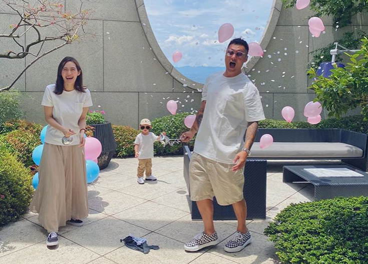 余文樂與老婆王棠云婚後生下兒子Cody,如今兩人期待下一胎誕生。(翻攝自王棠云IG)